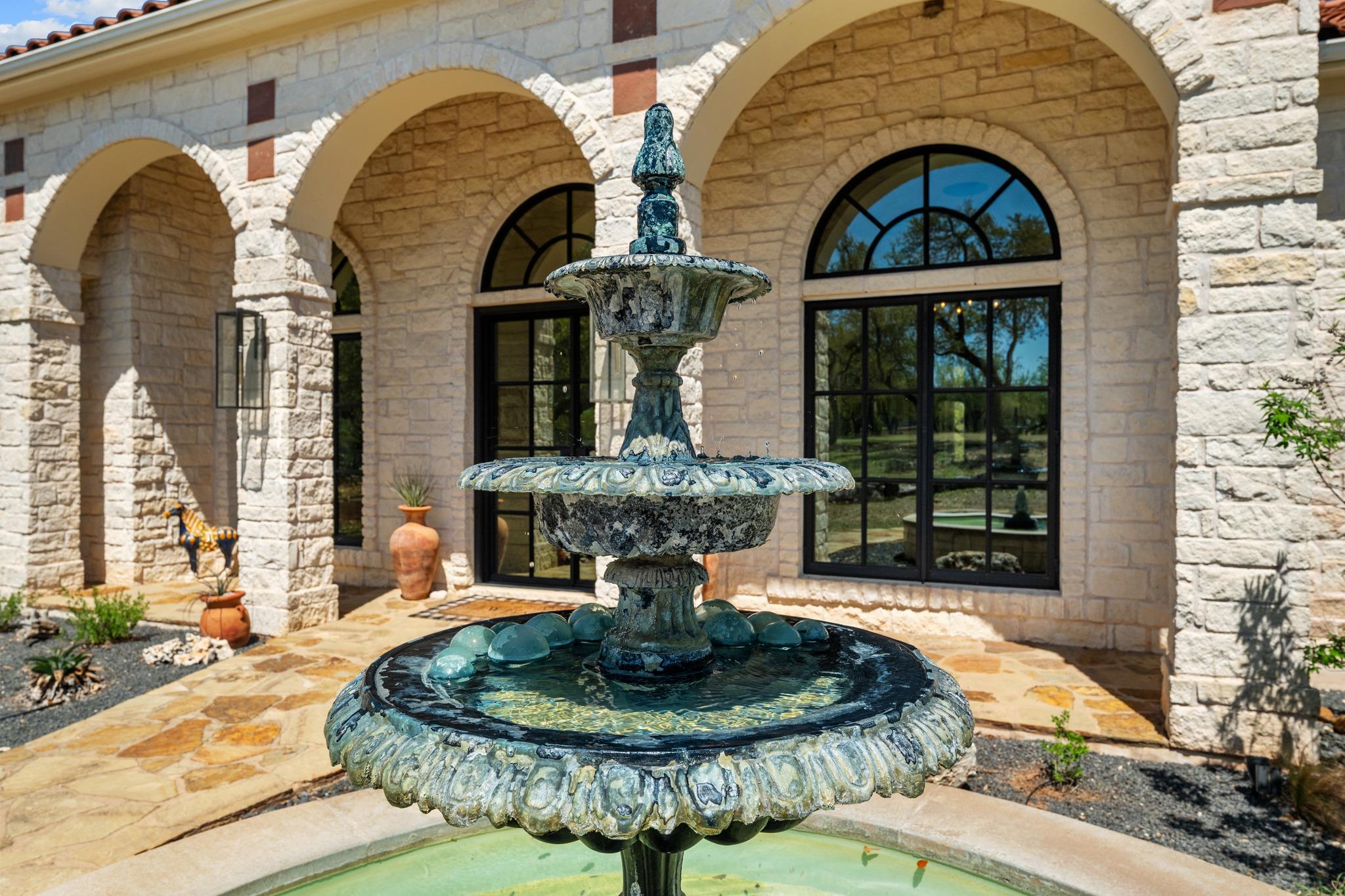 3127 La Ventana Pkwy, Driftwood, TX 78619