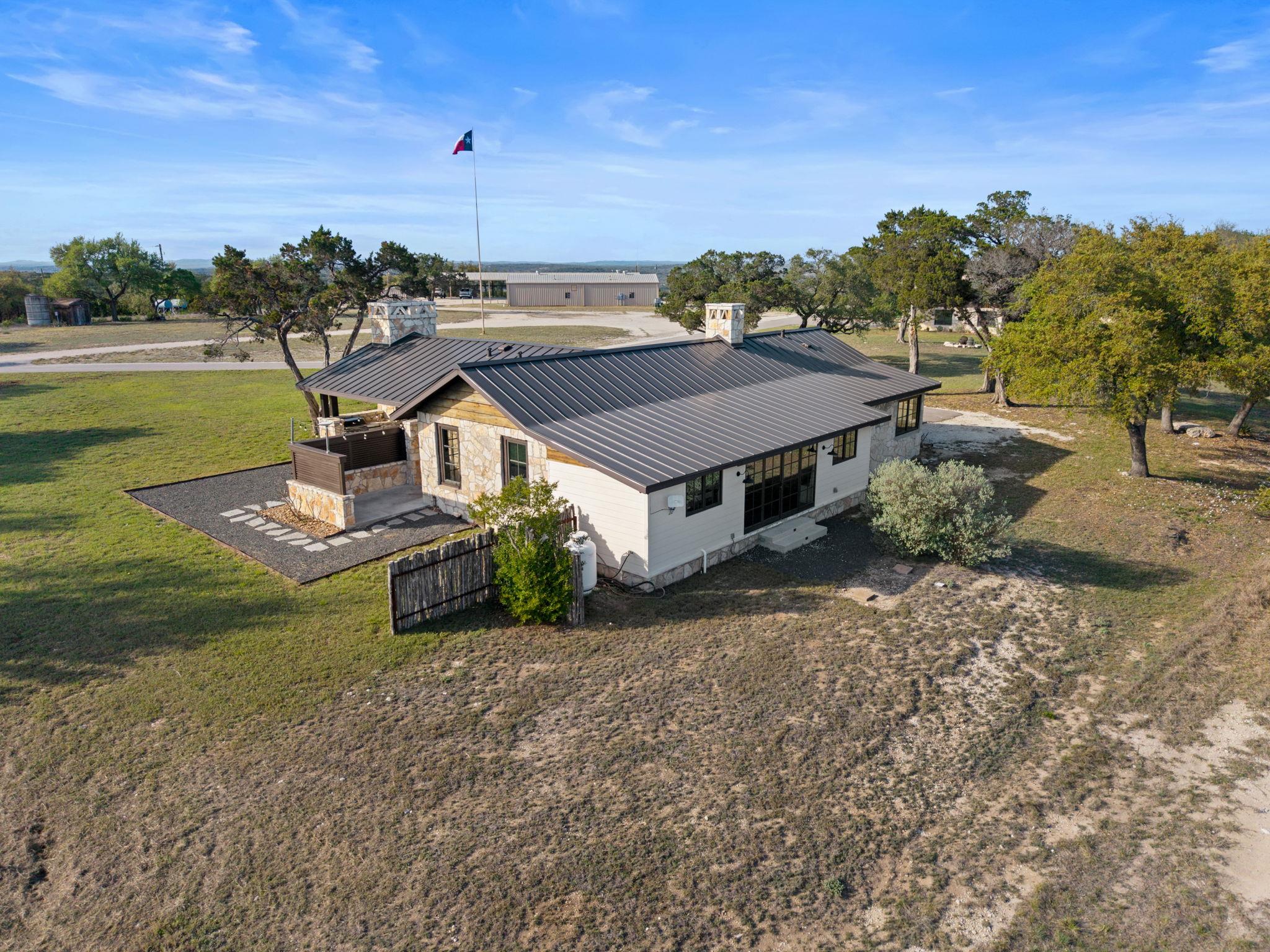5930 Grotto Creek Court Ct, Fischer, TX 78623