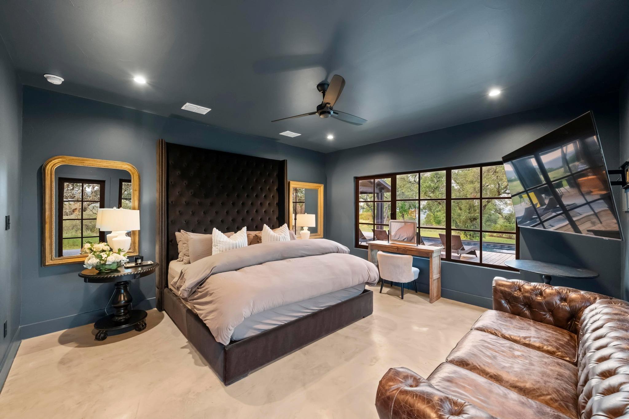 5930 Grotto Creek Court Ct, Fischer, TX 78623