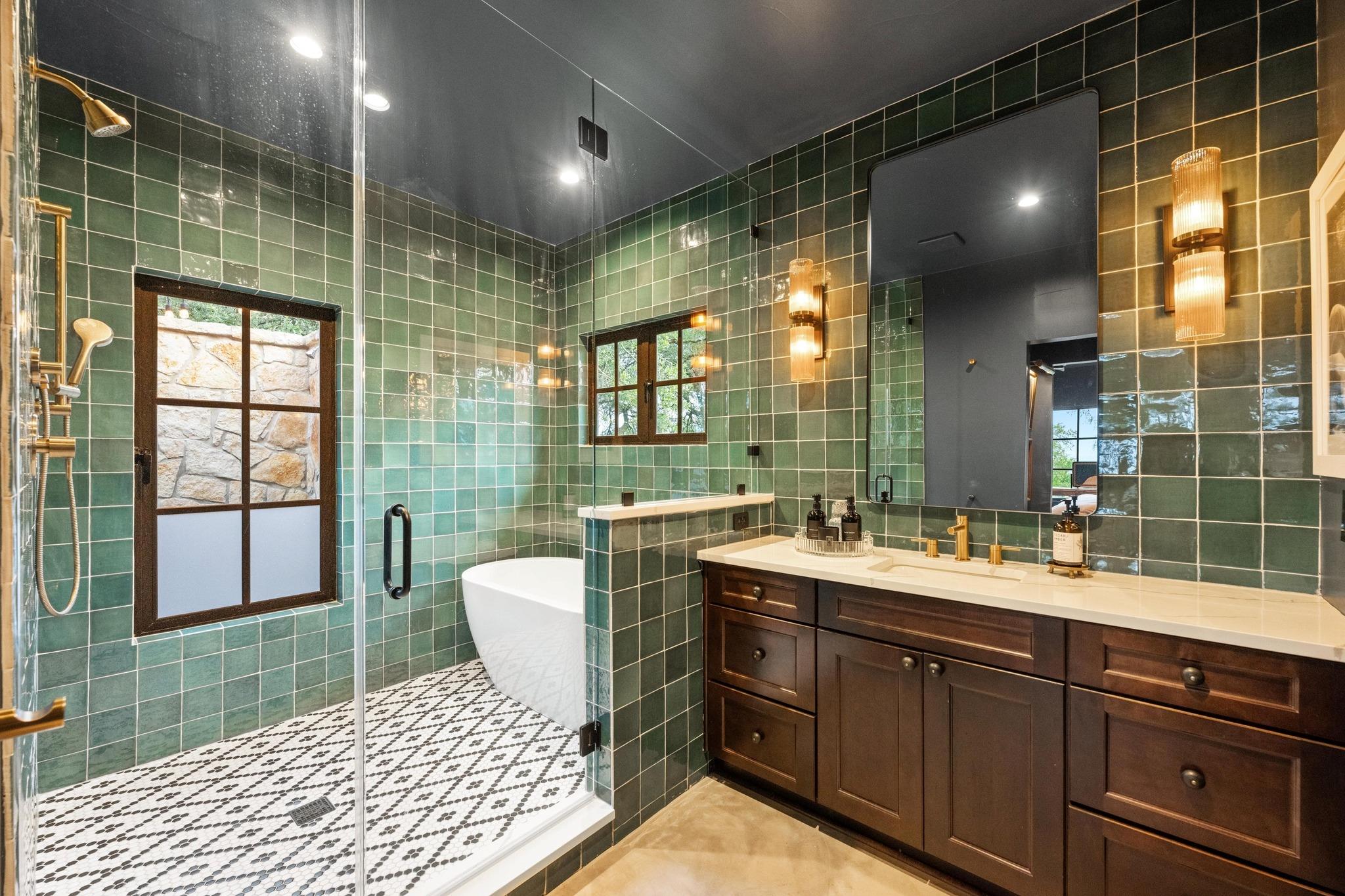 5930 Grotto Creek Court Ct, Fischer, TX 78623