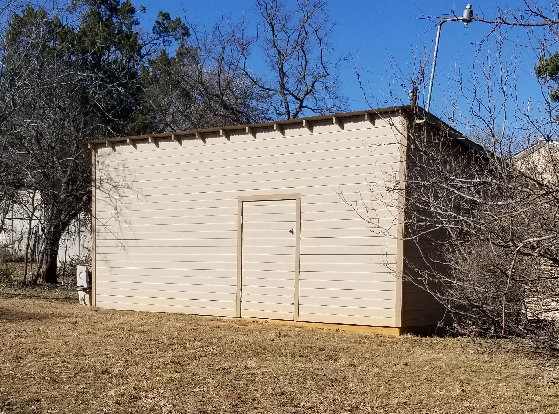 722 Pecan Ln, Cottonwood Shores, TX 78657