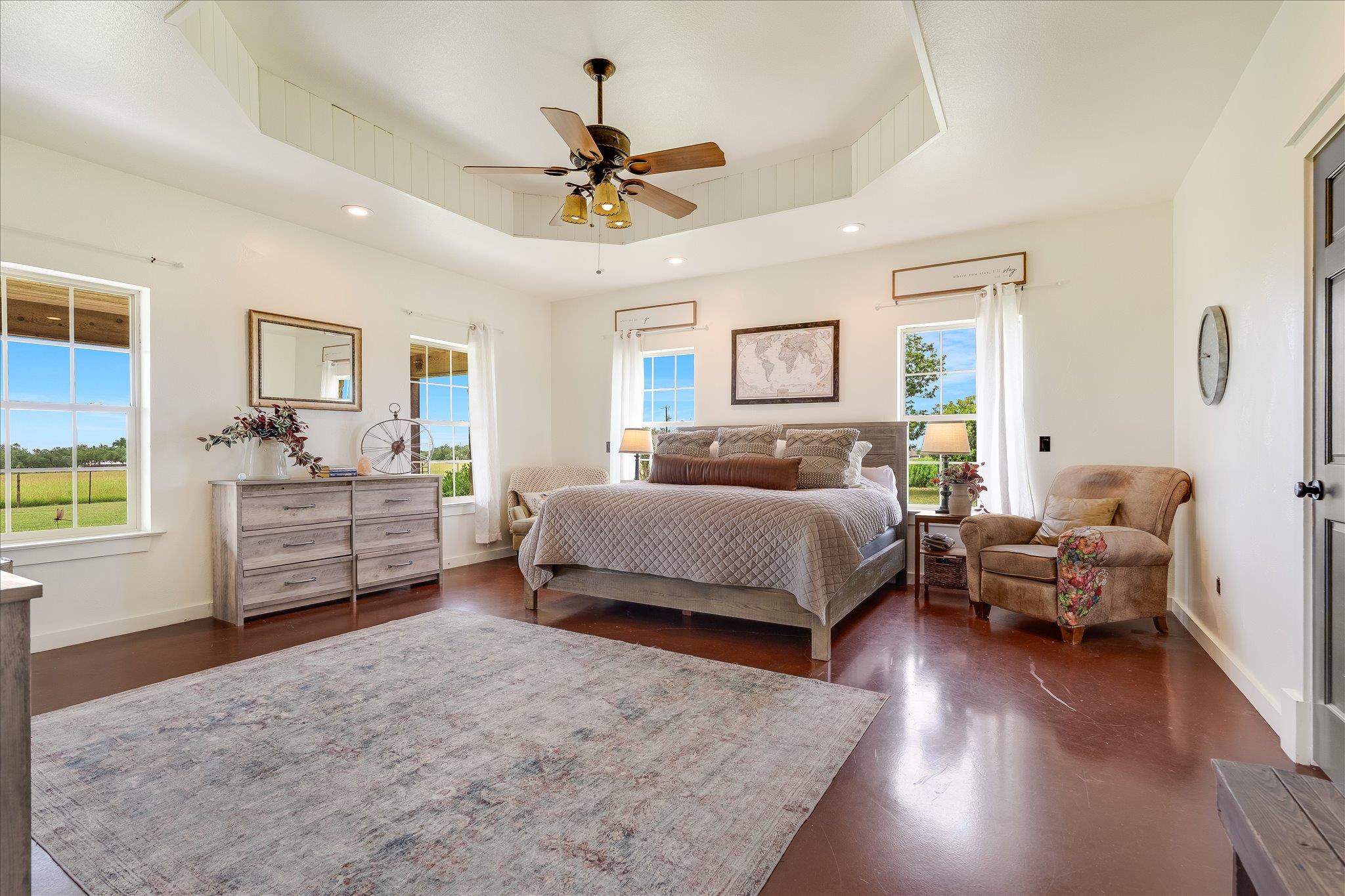 400 Little El Paso Rd, Martindale, TX 78655