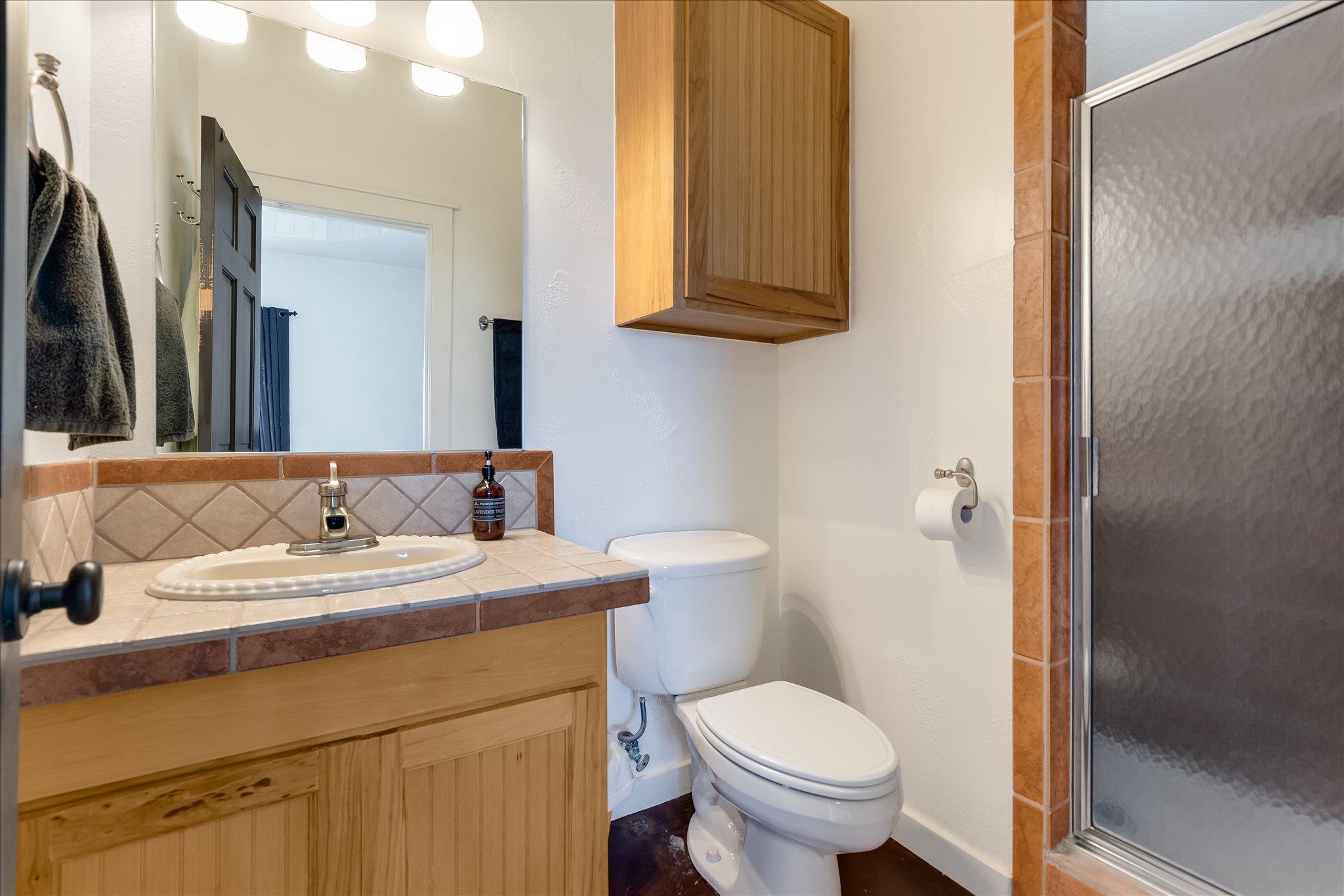 400 Little El Paso Rd, Martindale, TX 78655