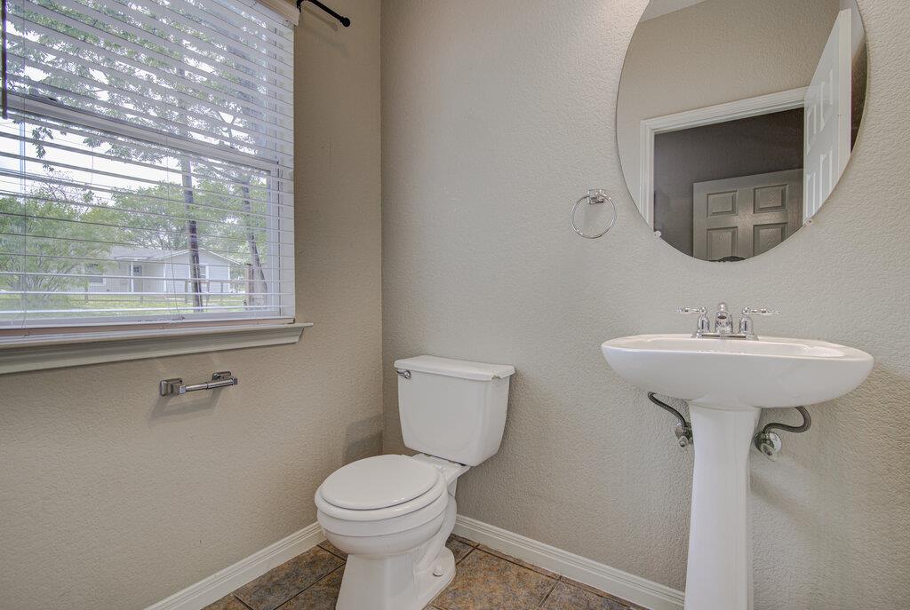 1702 Singleton Ave # A, Austin, TX 78702