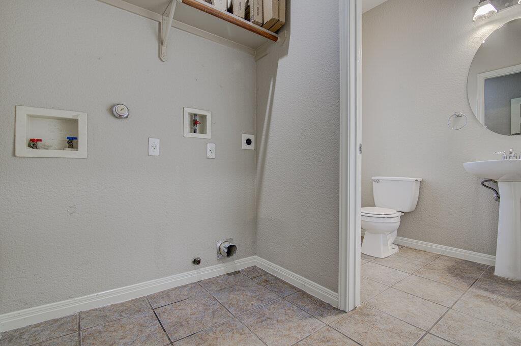 1702 Singleton Ave # A, Austin, TX 78702