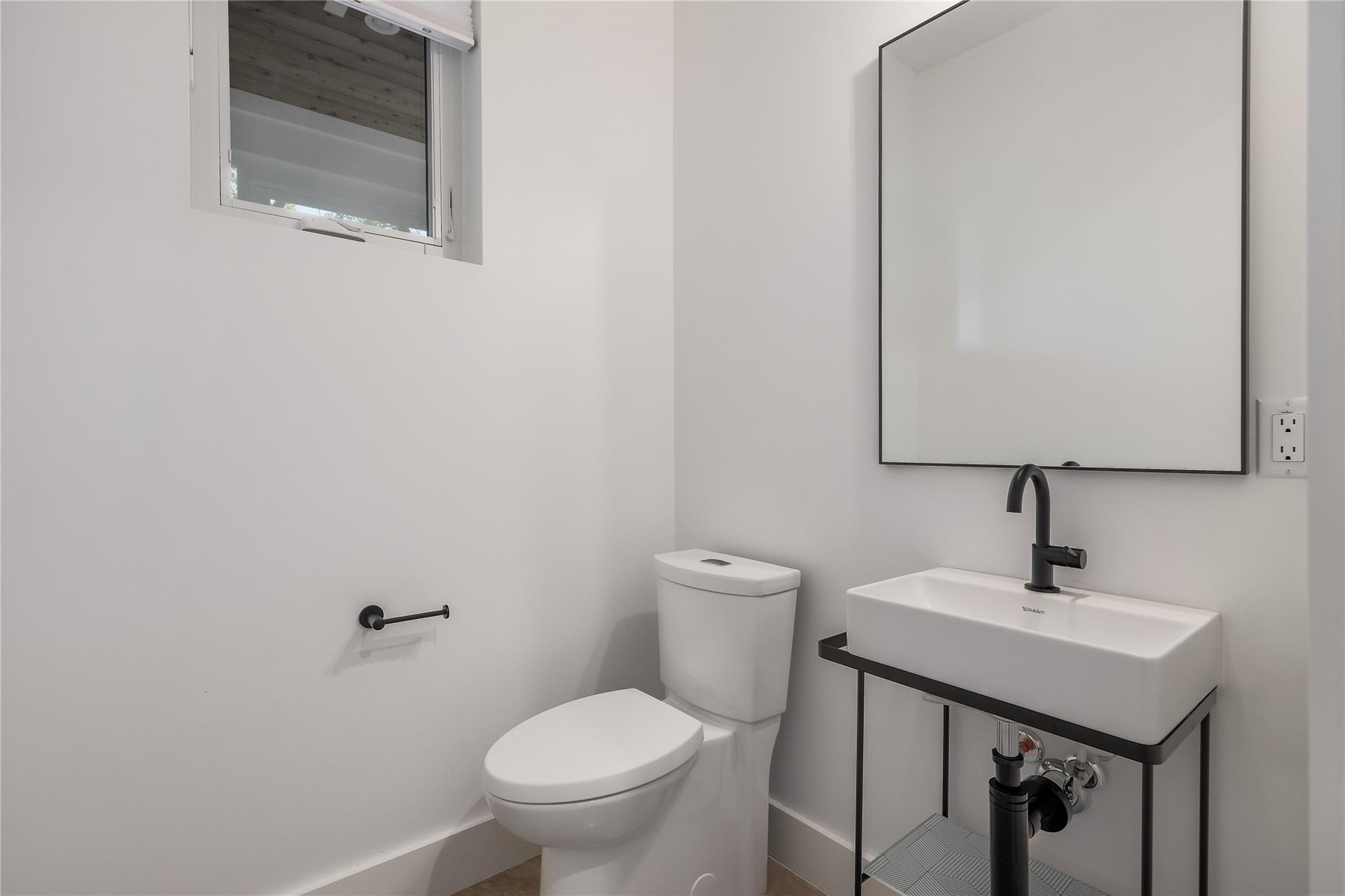 3300 S 5th St # A, Austin, TX 78704