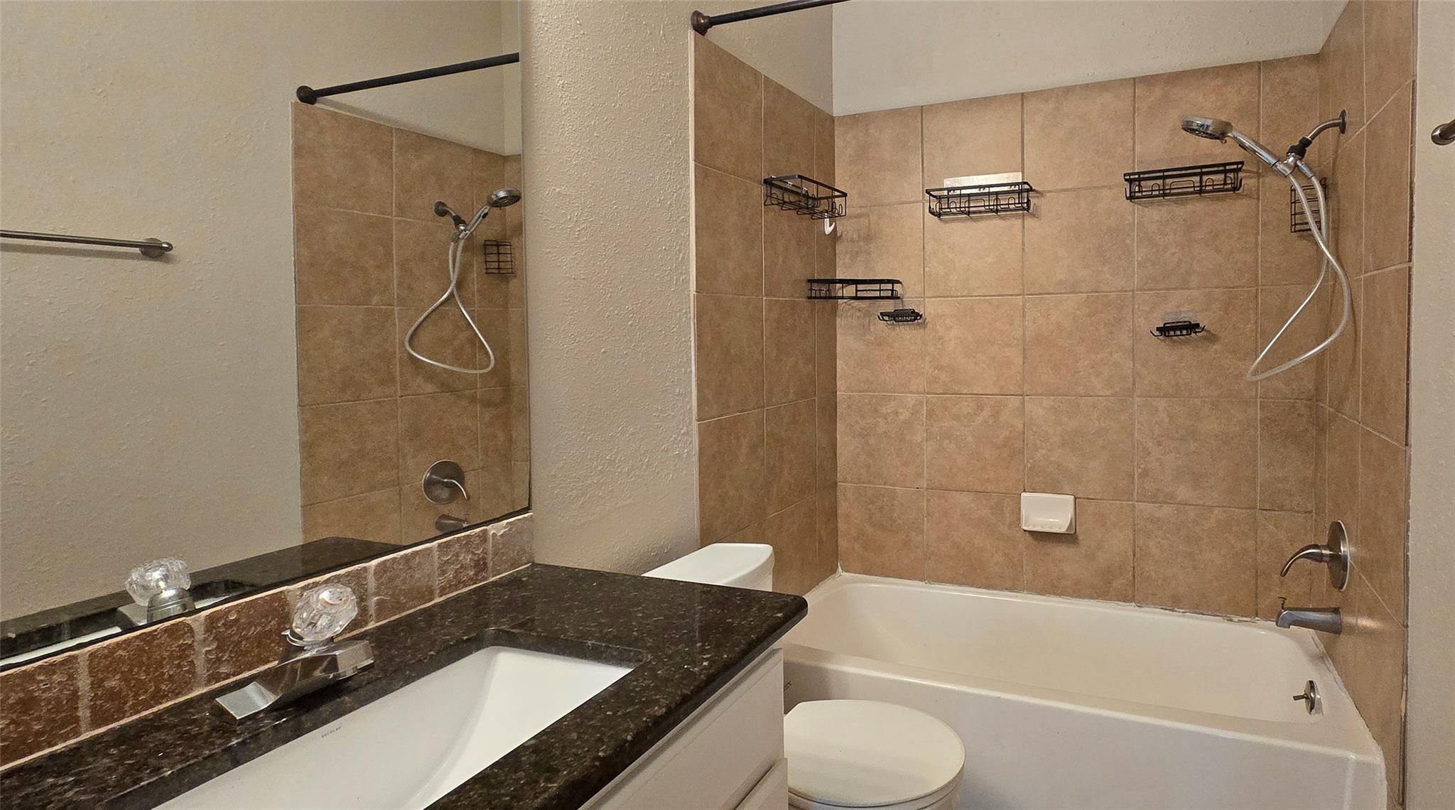 203 E 31st St # 207, Austin, TX 78705