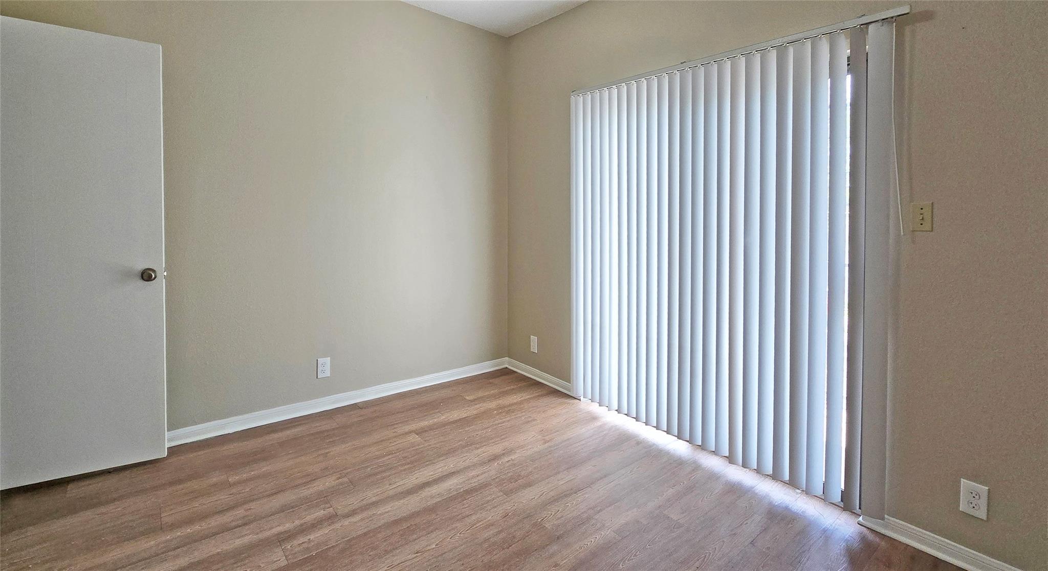 203 E 31st St # 207, Austin, TX 78705