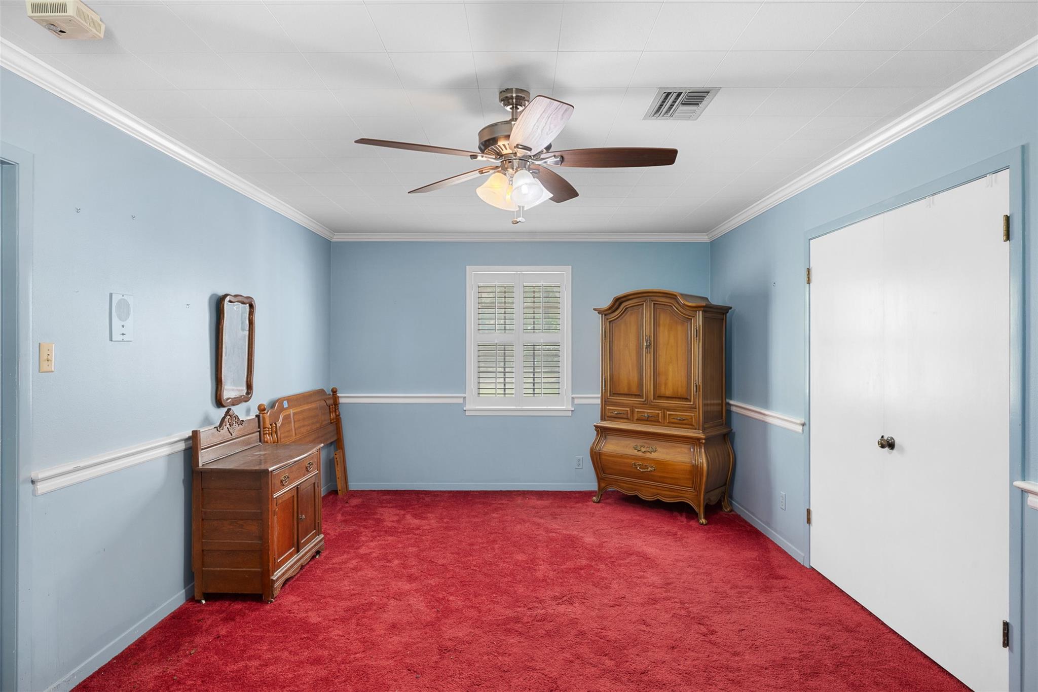 301 Cedar Cir, Brenham, TX 77833