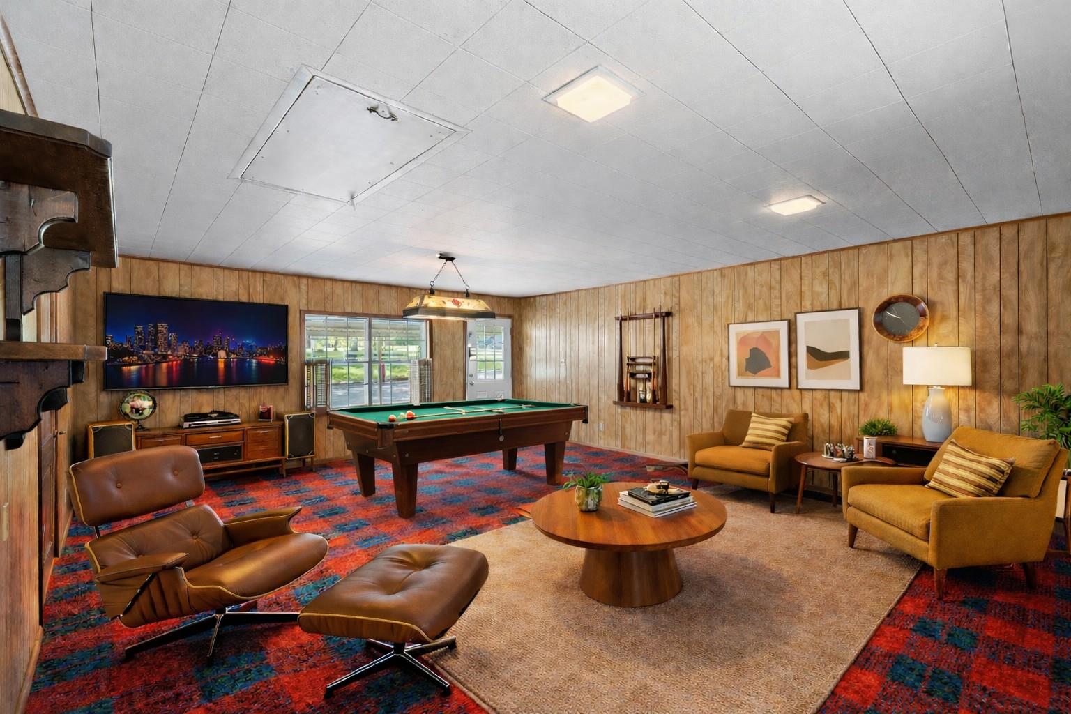 301 Cedar Cir, Brenham, TX 77833