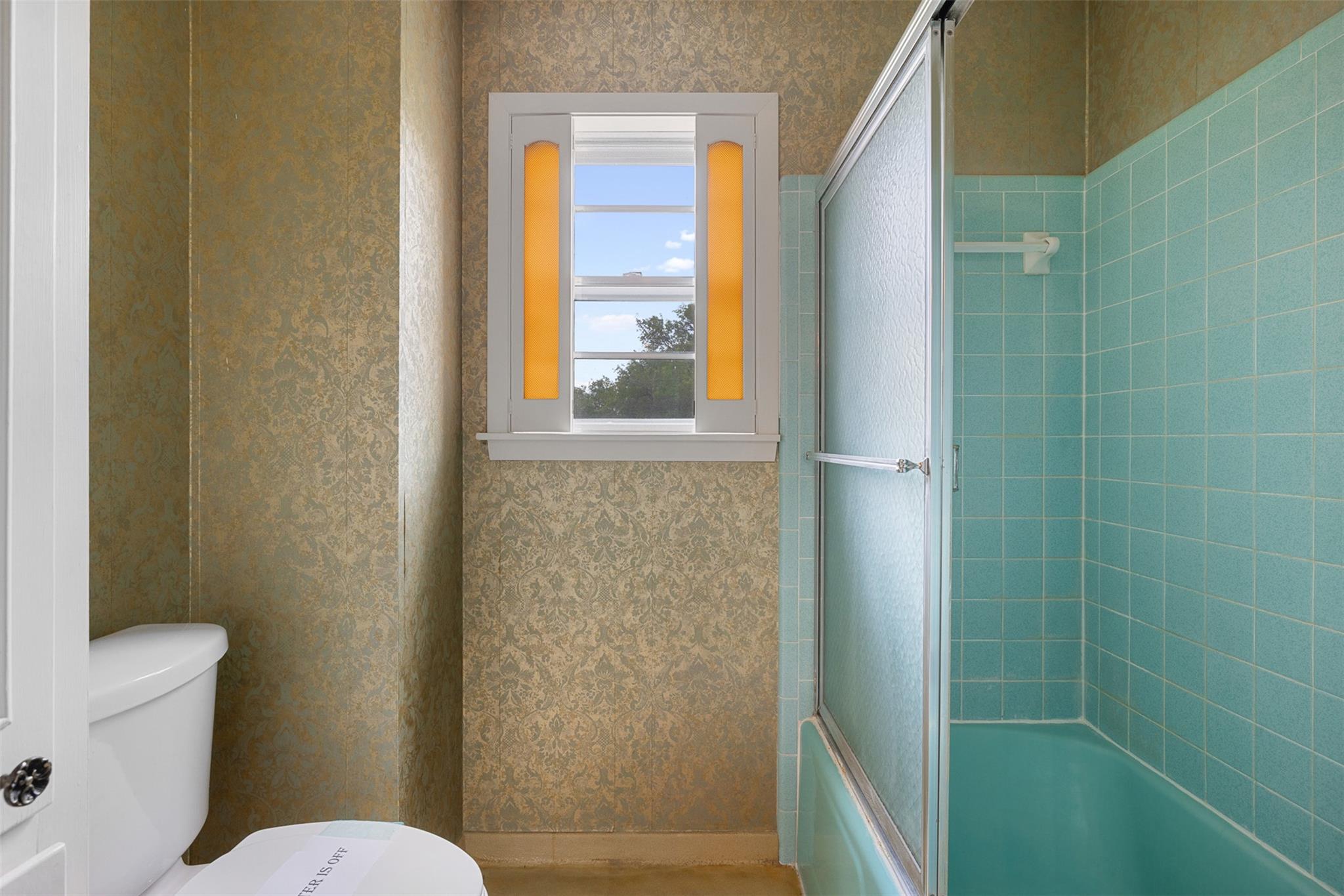 301 Cedar Cir, Brenham, TX 77833