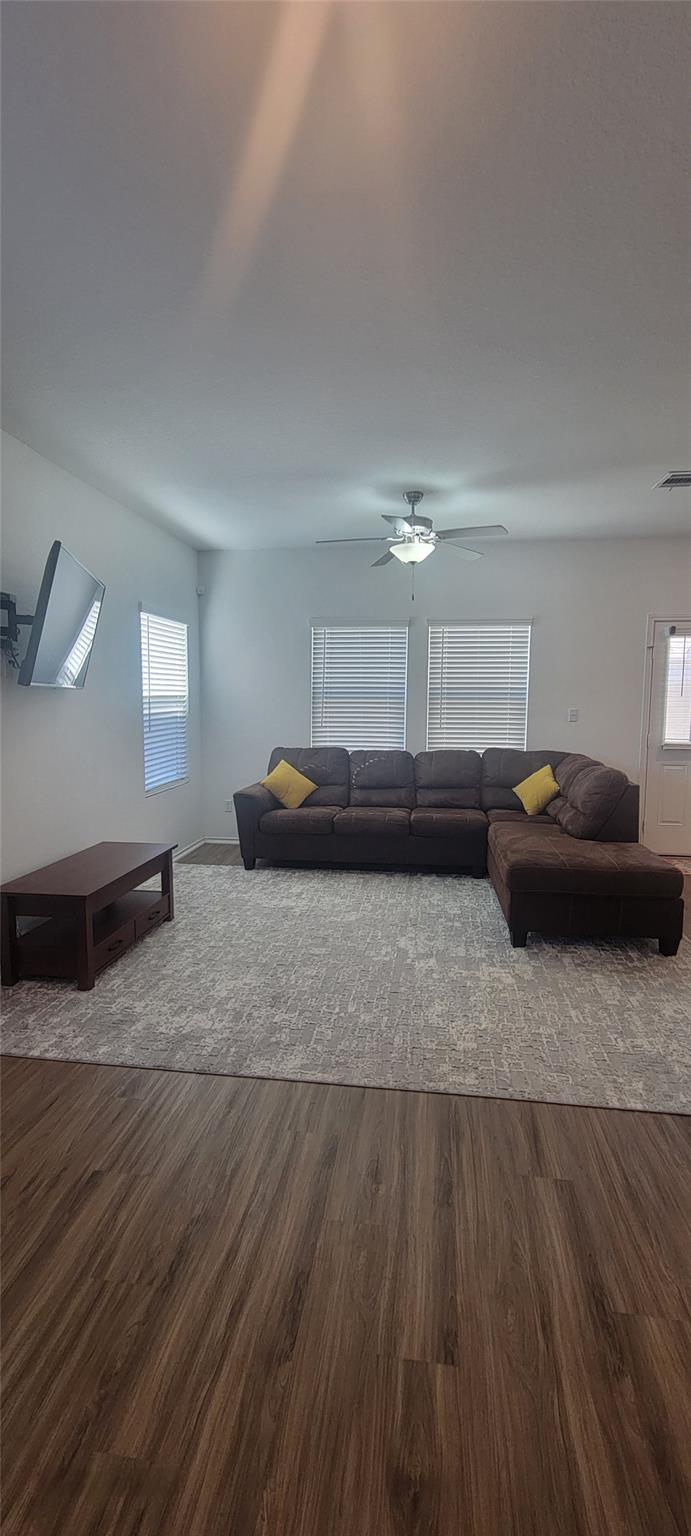 1509 Weatherford Ln, Leander, TX 78641