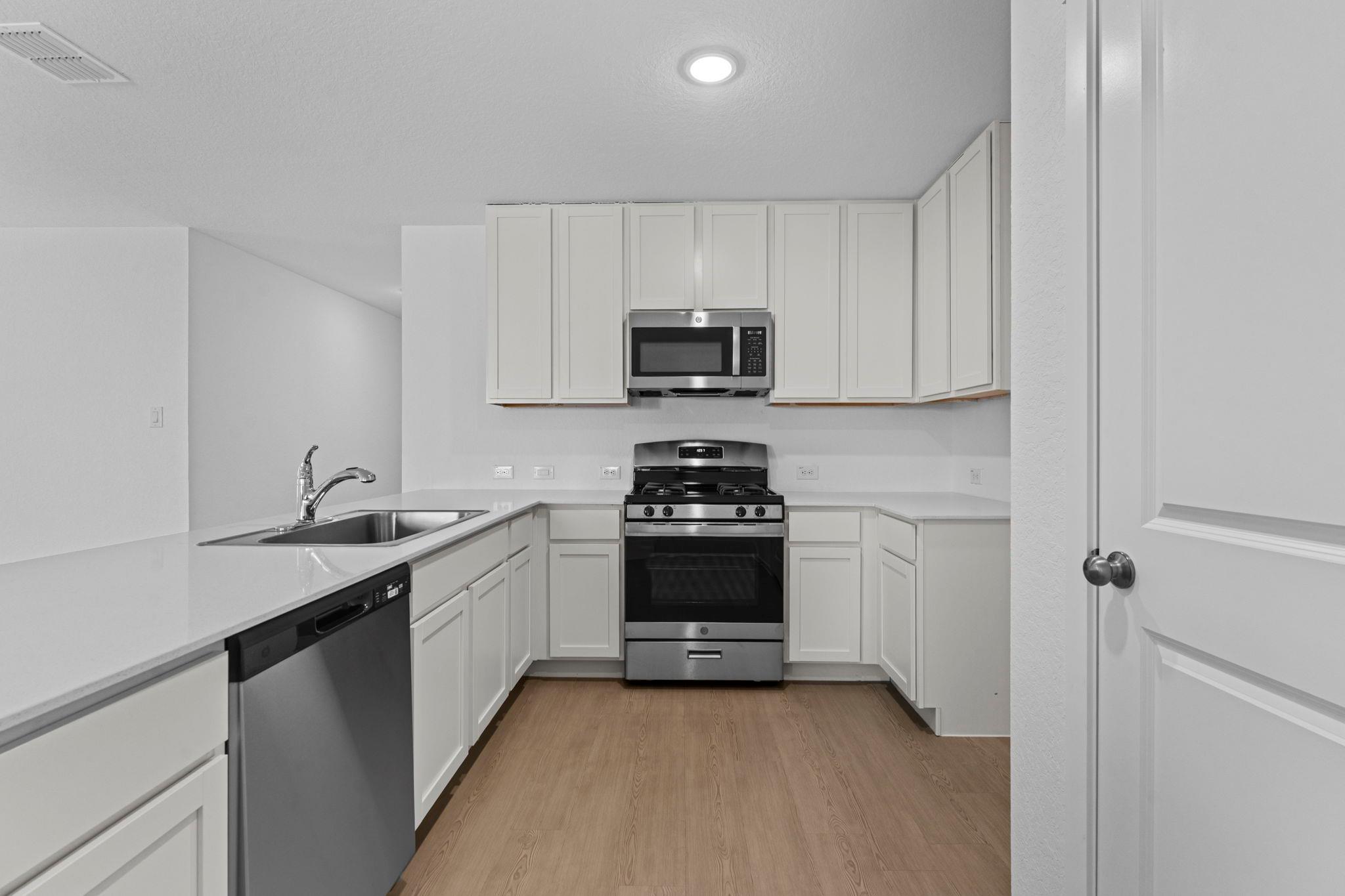 129 Alameda Dr, Fredericksburg, TX 78624