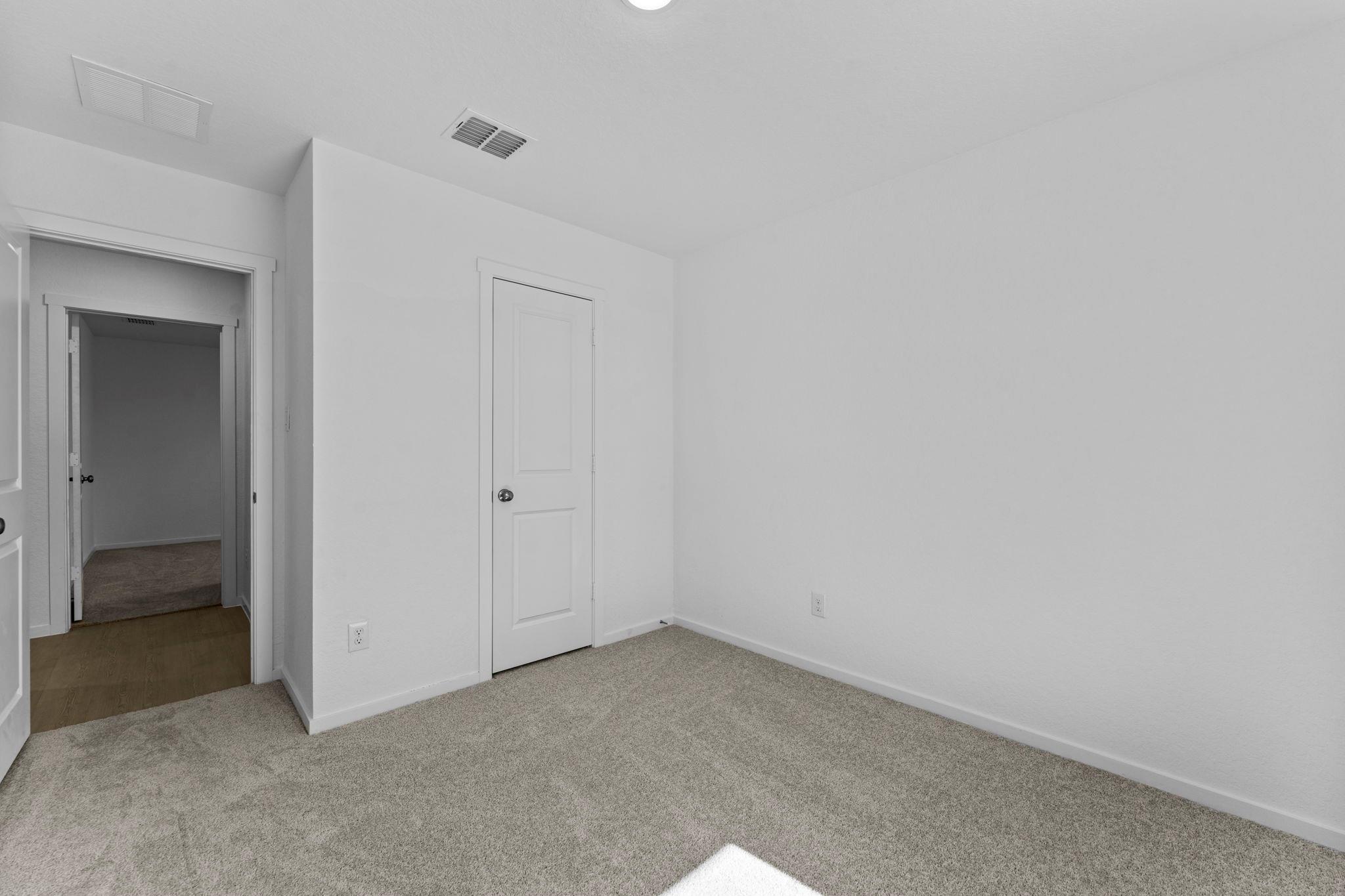 129 Alameda Dr, Fredericksburg, TX 78624