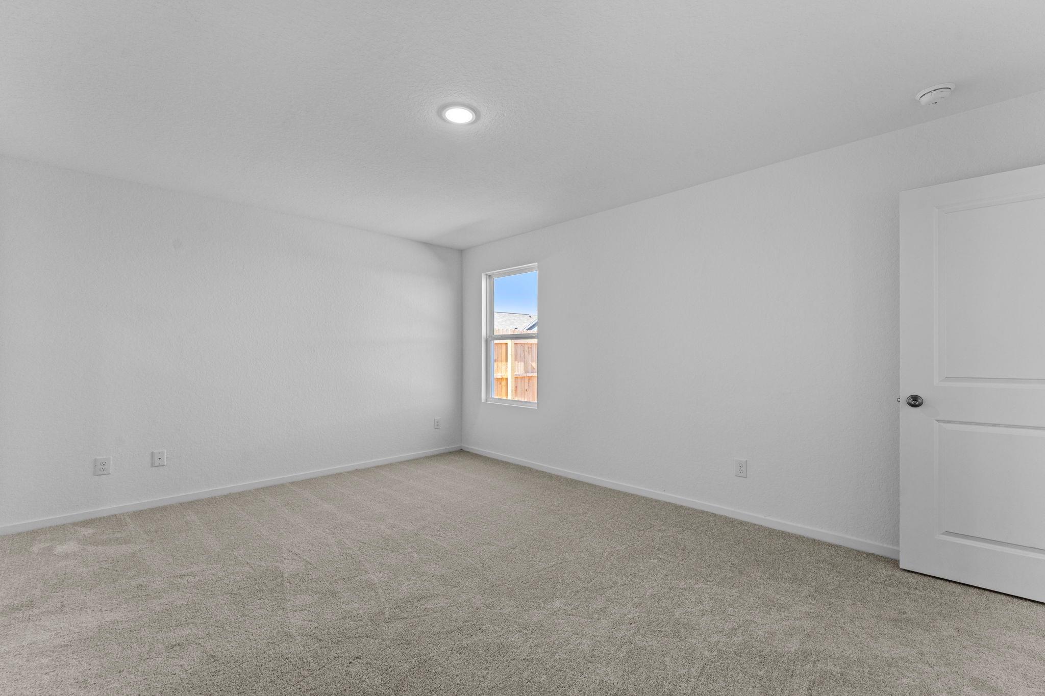 129 Alameda Dr, Fredericksburg, TX 78624