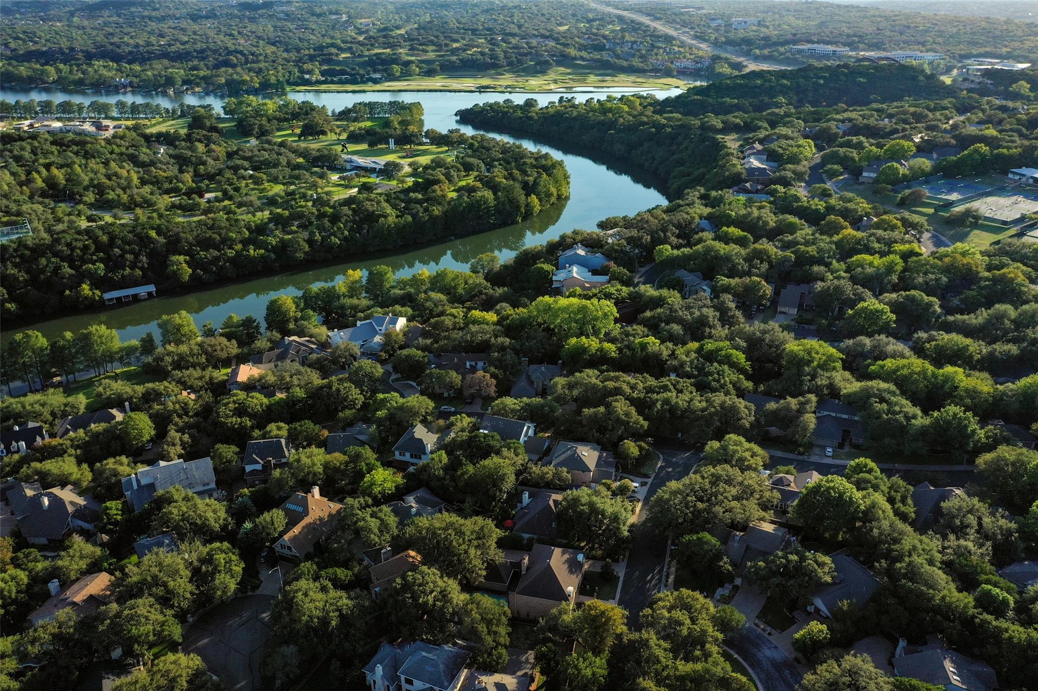 5800 Courtyard Dr # 2, Austin, TX 78731