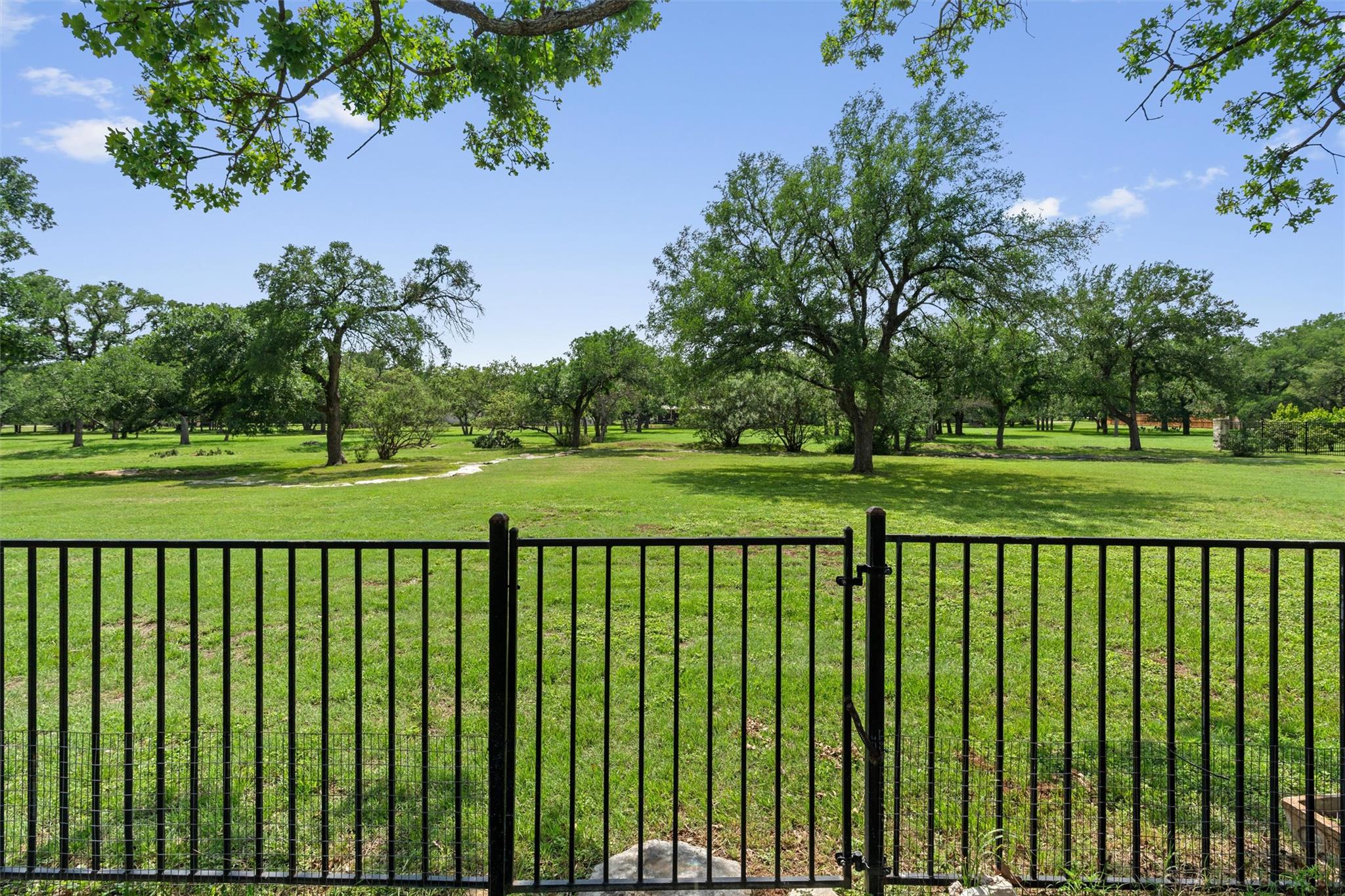 113 Ten Oaks Dr, Georgetown, TX 78633