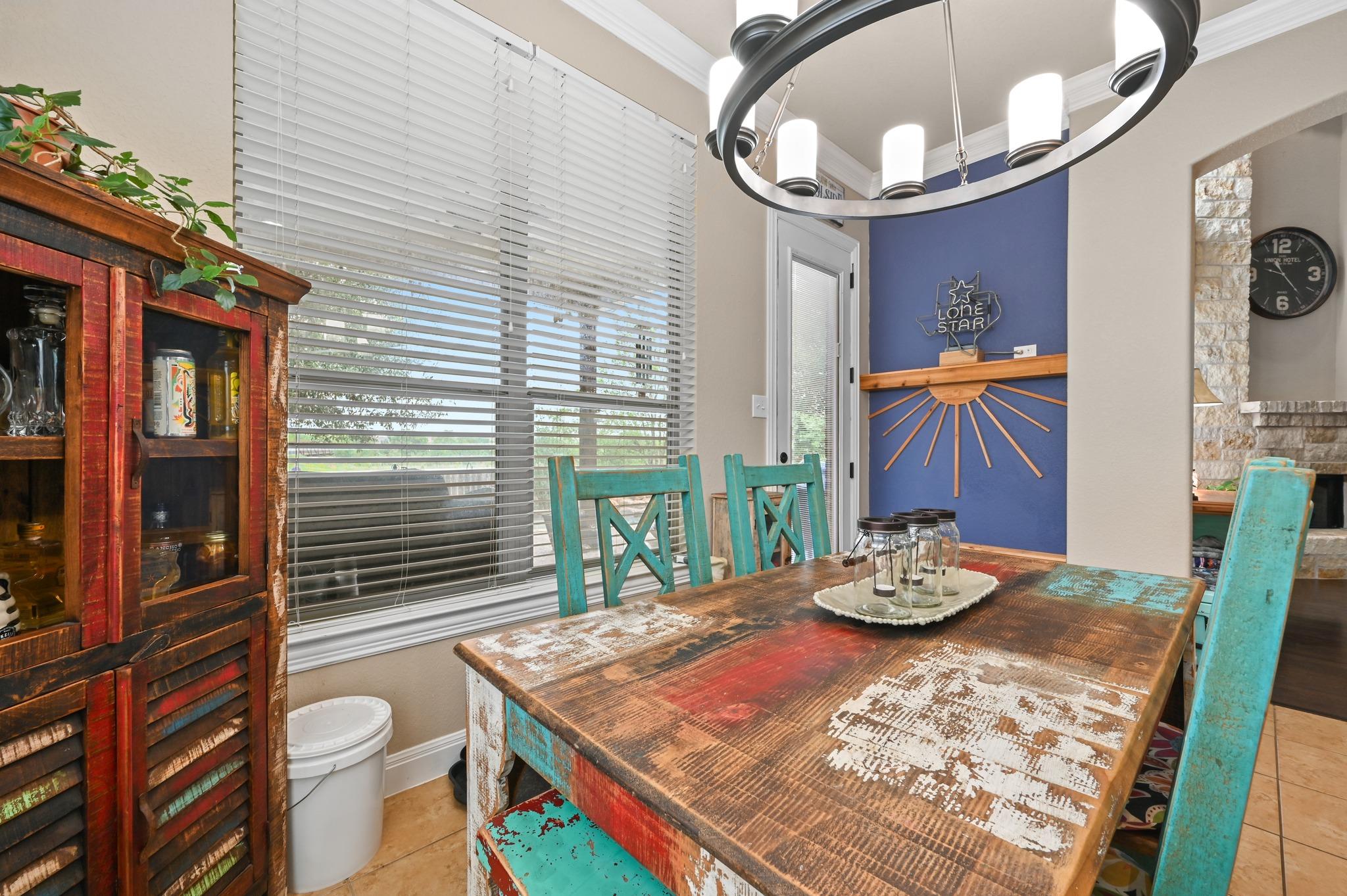 650 Clear Springs Holw, Buda, TX 78610