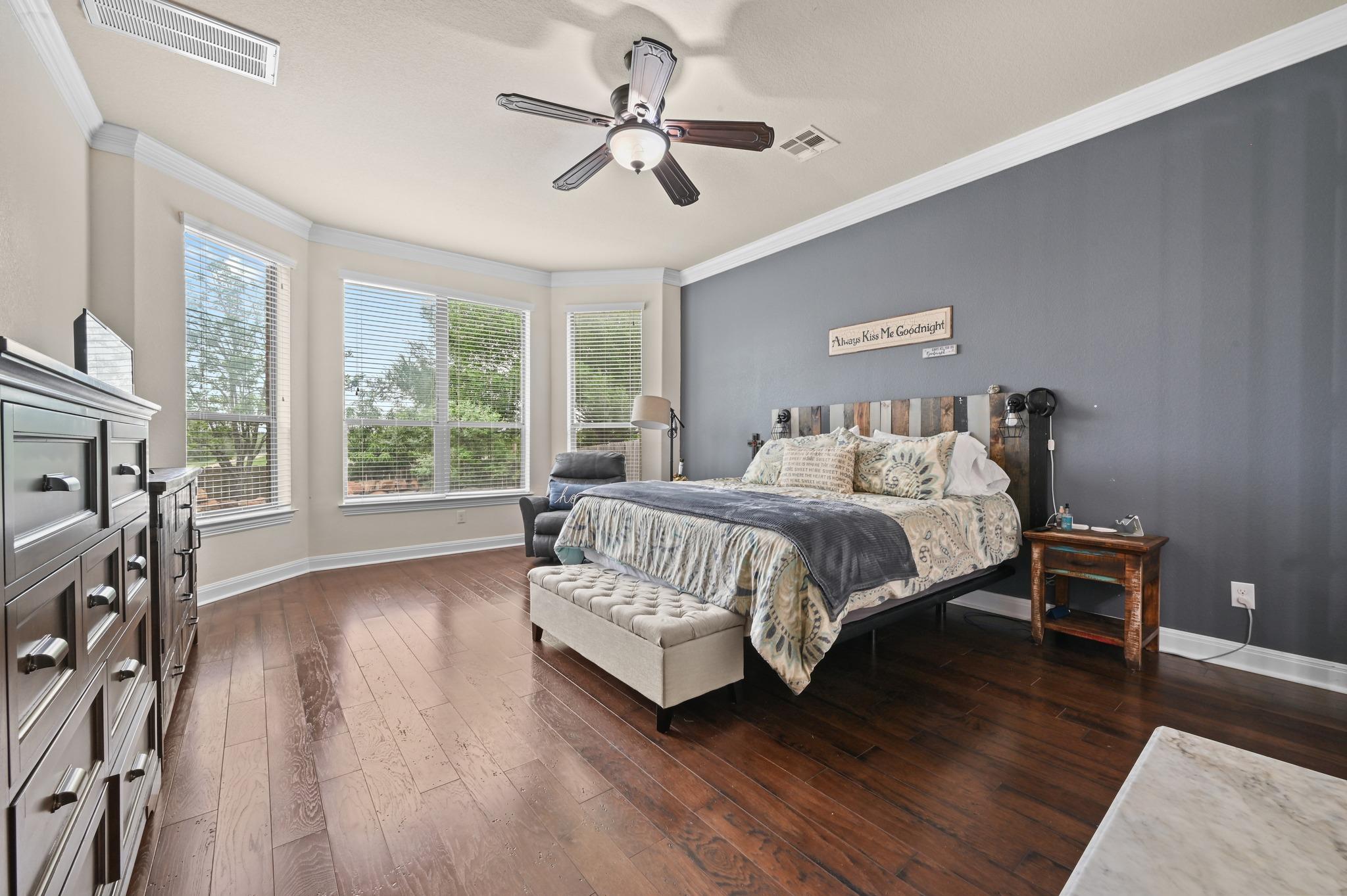 650 Clear Springs Holw, Buda, TX 78610