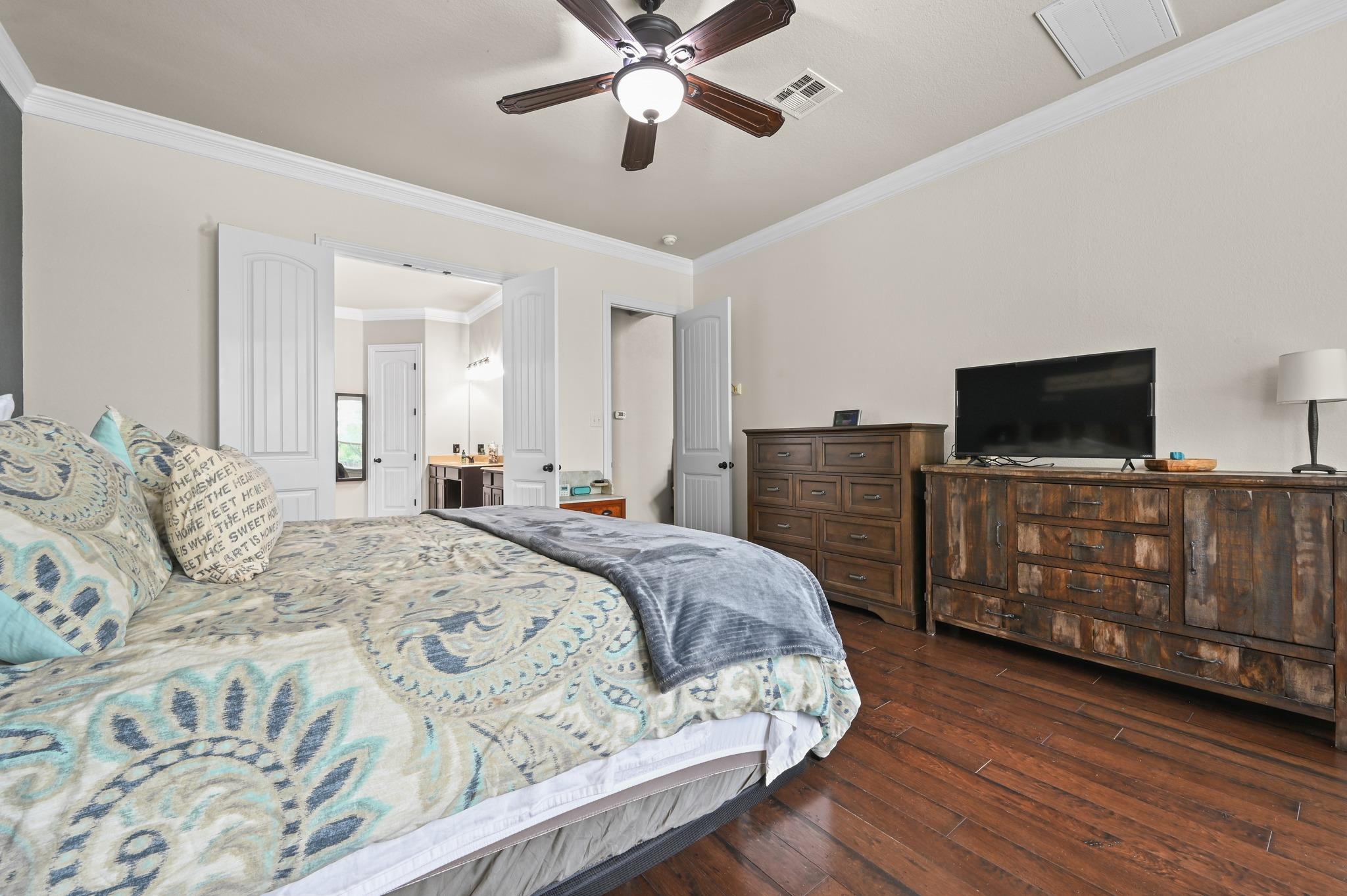 650 Clear Springs Holw, Buda, TX 78610
