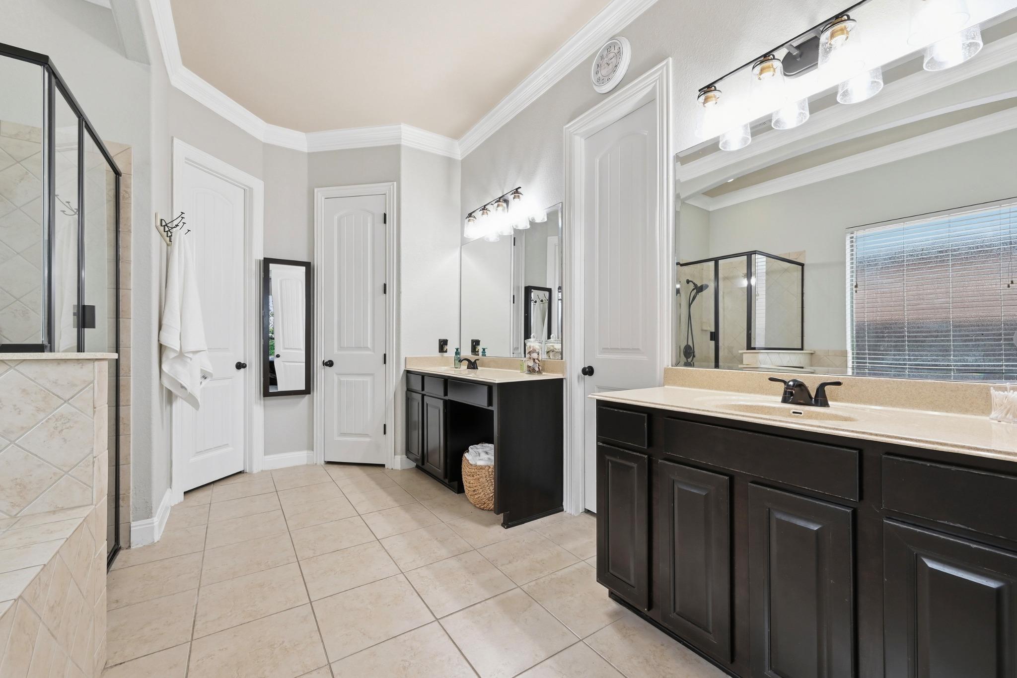 650 Clear Springs Holw, Buda, TX 78610