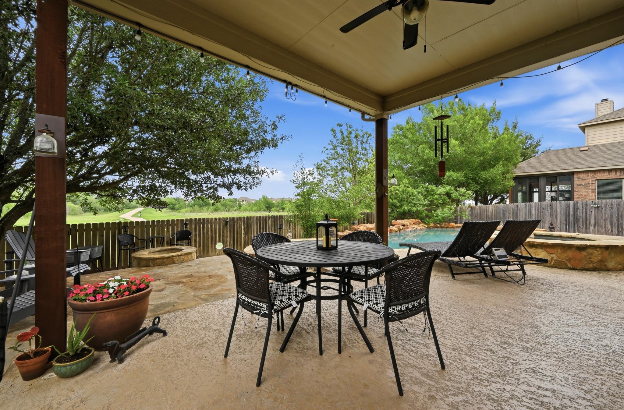 650 Clear Springs Holw, Buda, TX 78610