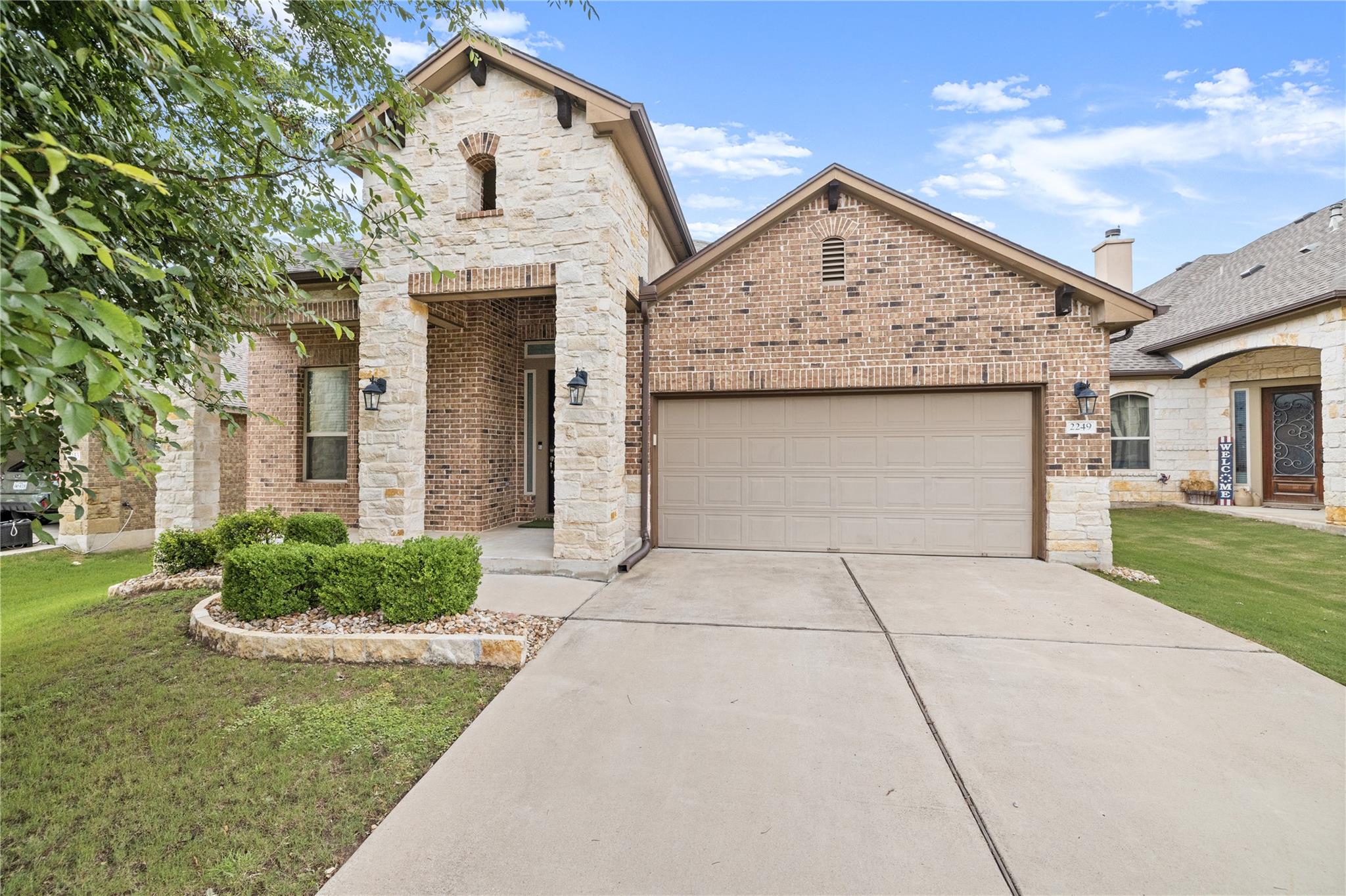 2249 Cactus Valley Dr, Leander, TX 78641