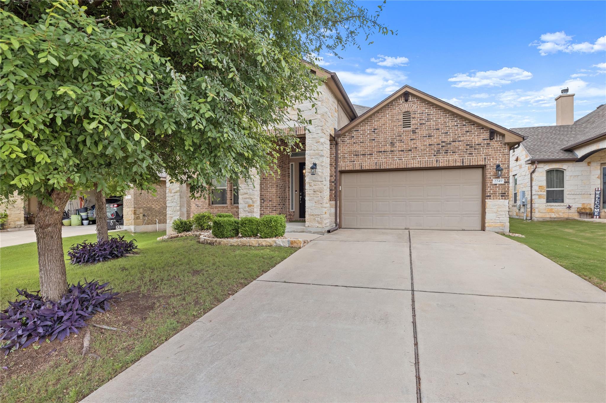 2249 Cactus Valley Dr, Leander, TX 78641