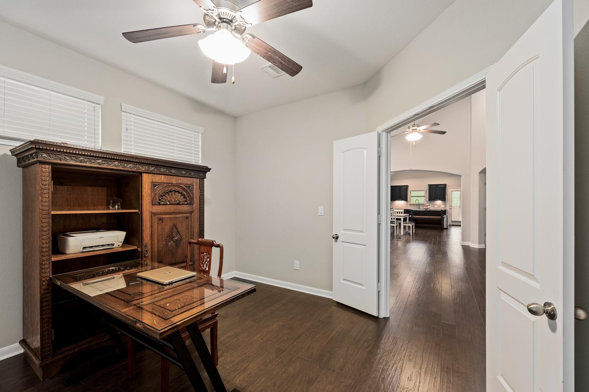 2249 Cactus Valley Dr, Leander, TX 78641