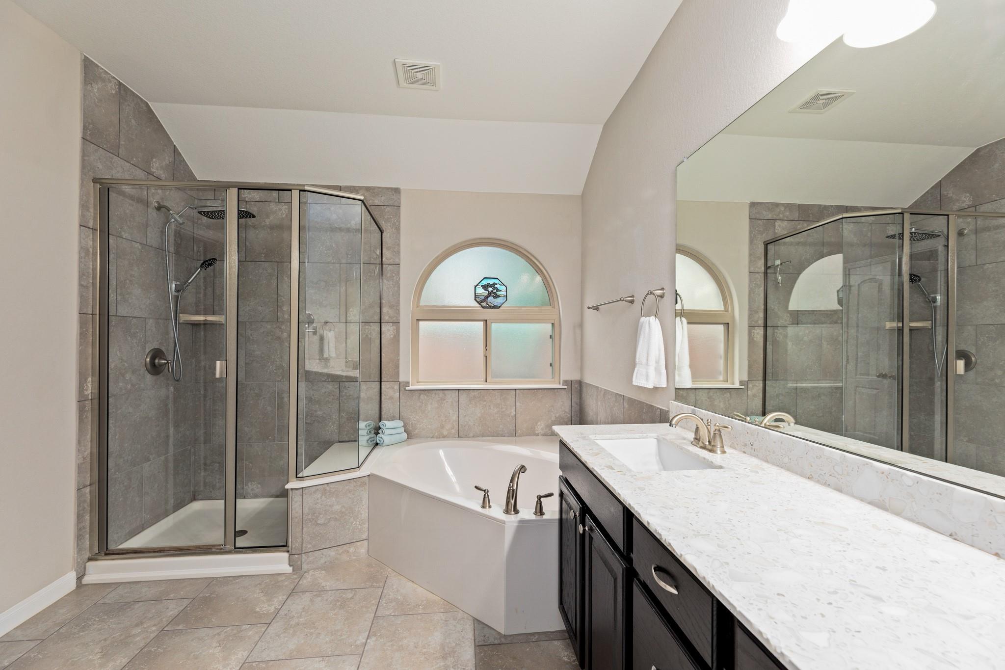 2249 Cactus Valley Dr, Leander, TX 78641