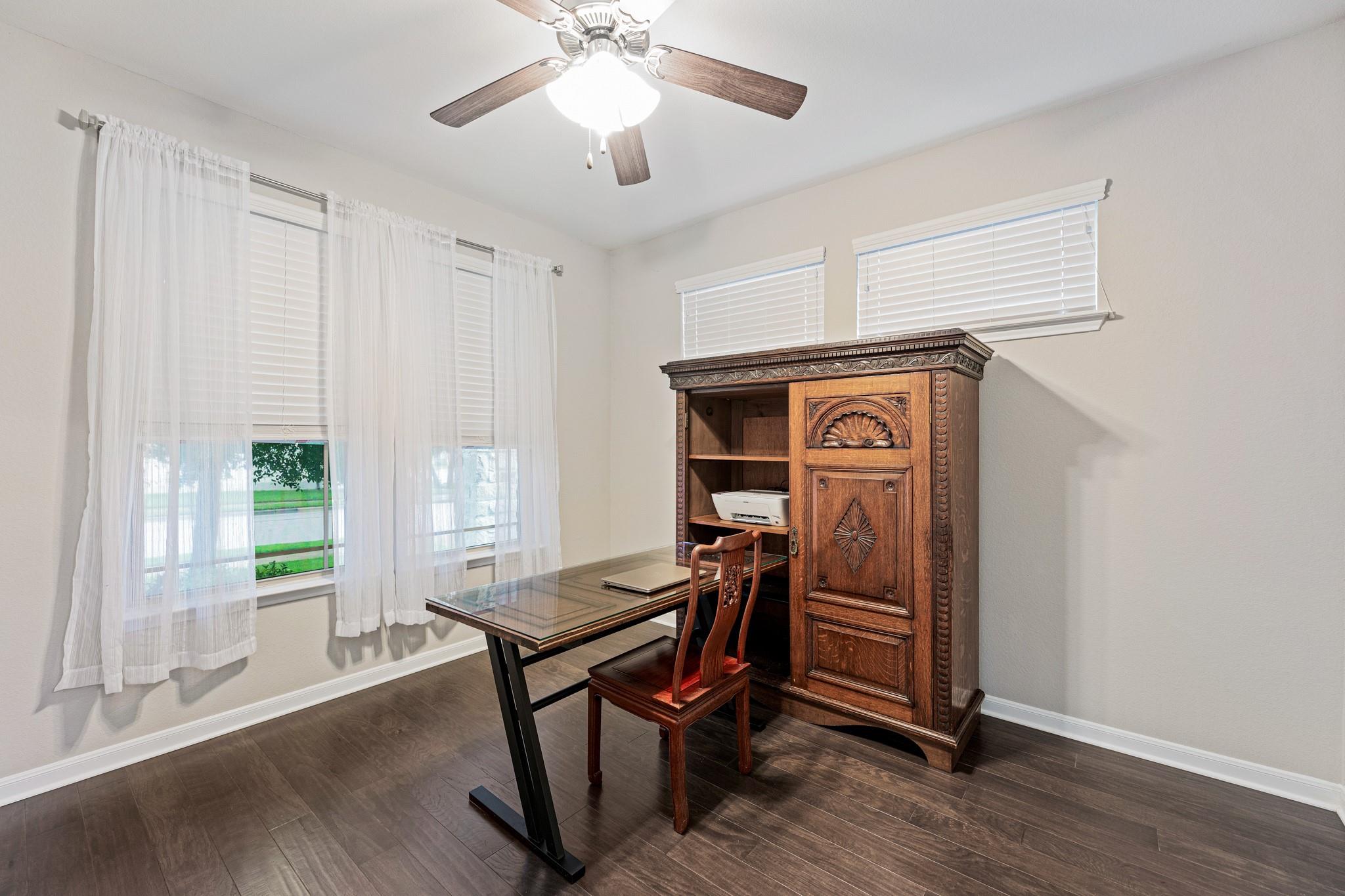 2249 Cactus Valley Dr, Leander, TX 78641