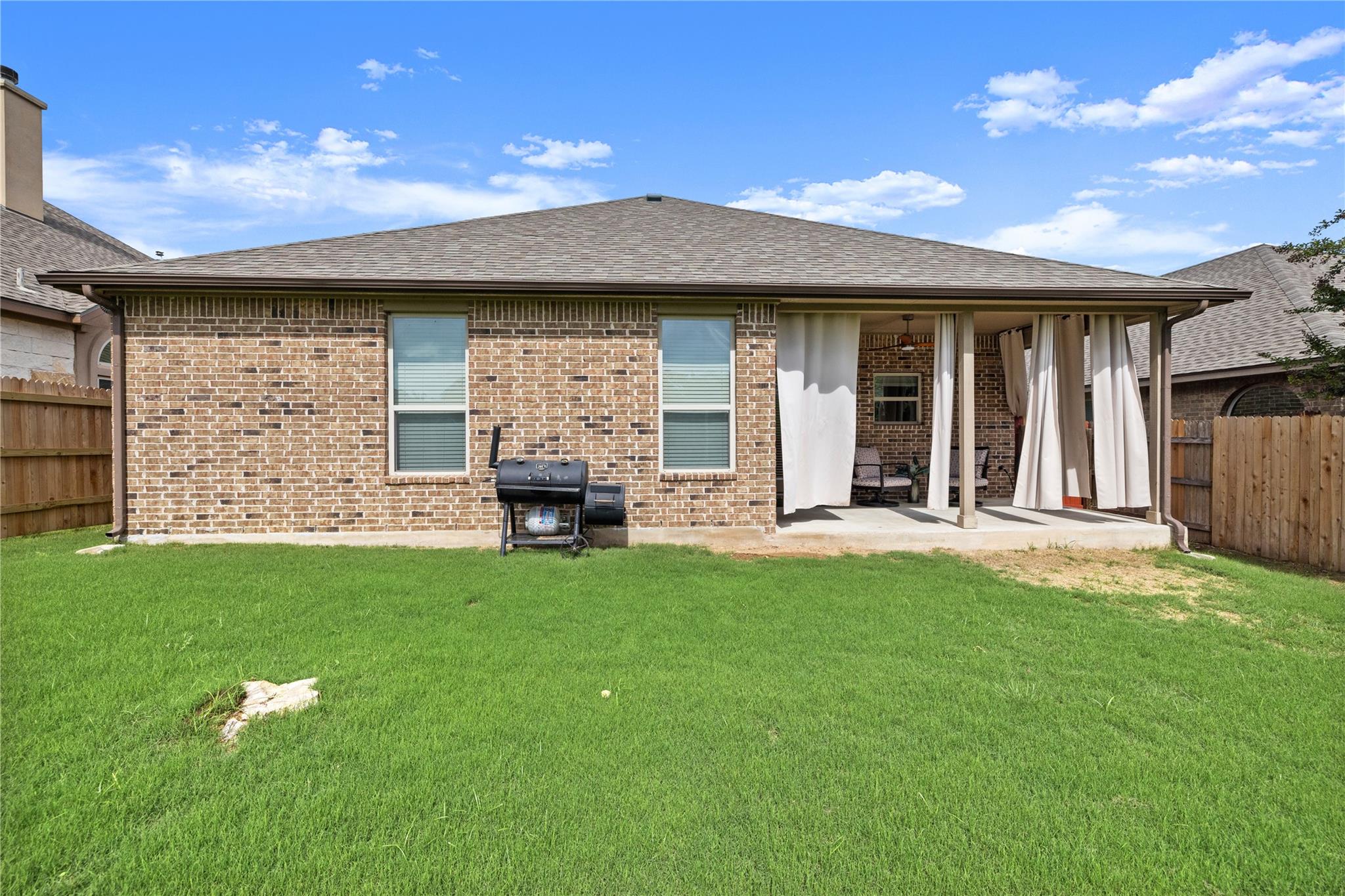 2249 Cactus Valley Dr, Leander, TX 78641