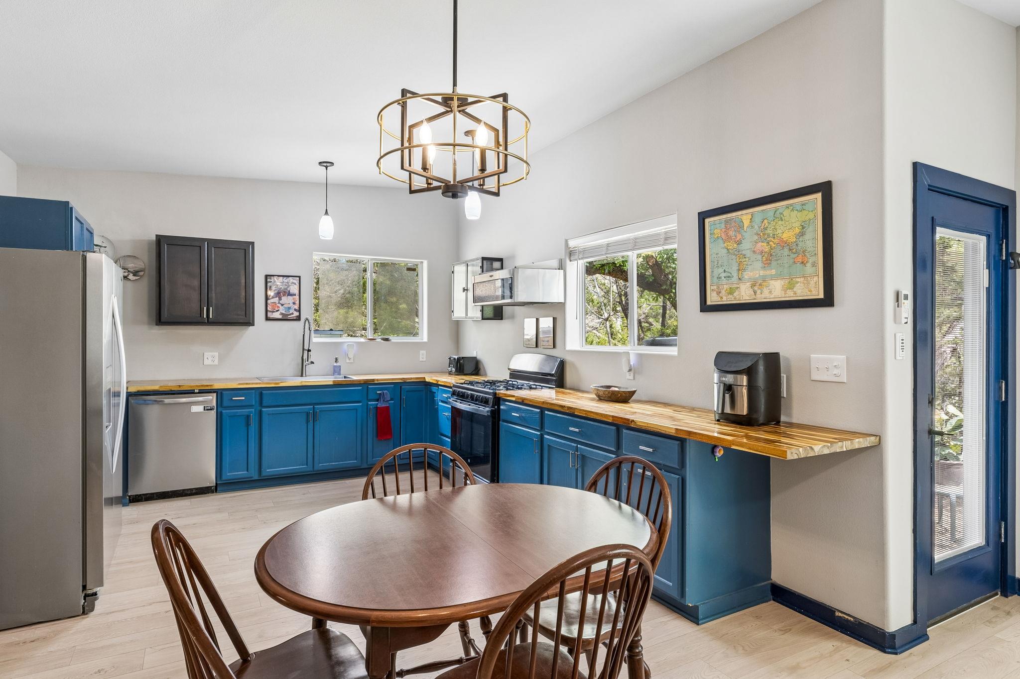 2240 FM 3237 Rd, Wimberley, TX 78676