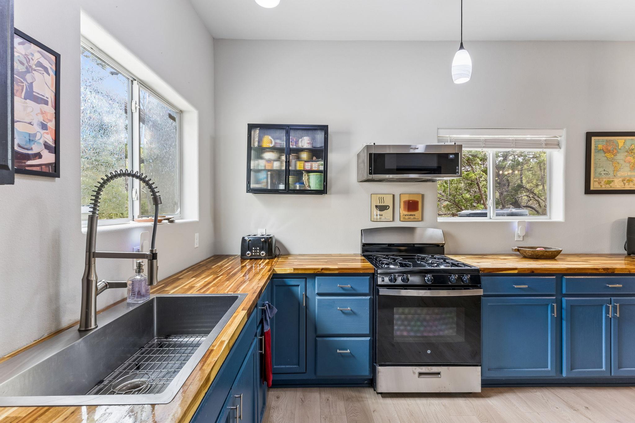 2240 FM 3237 Rd, Wimberley, TX 78676