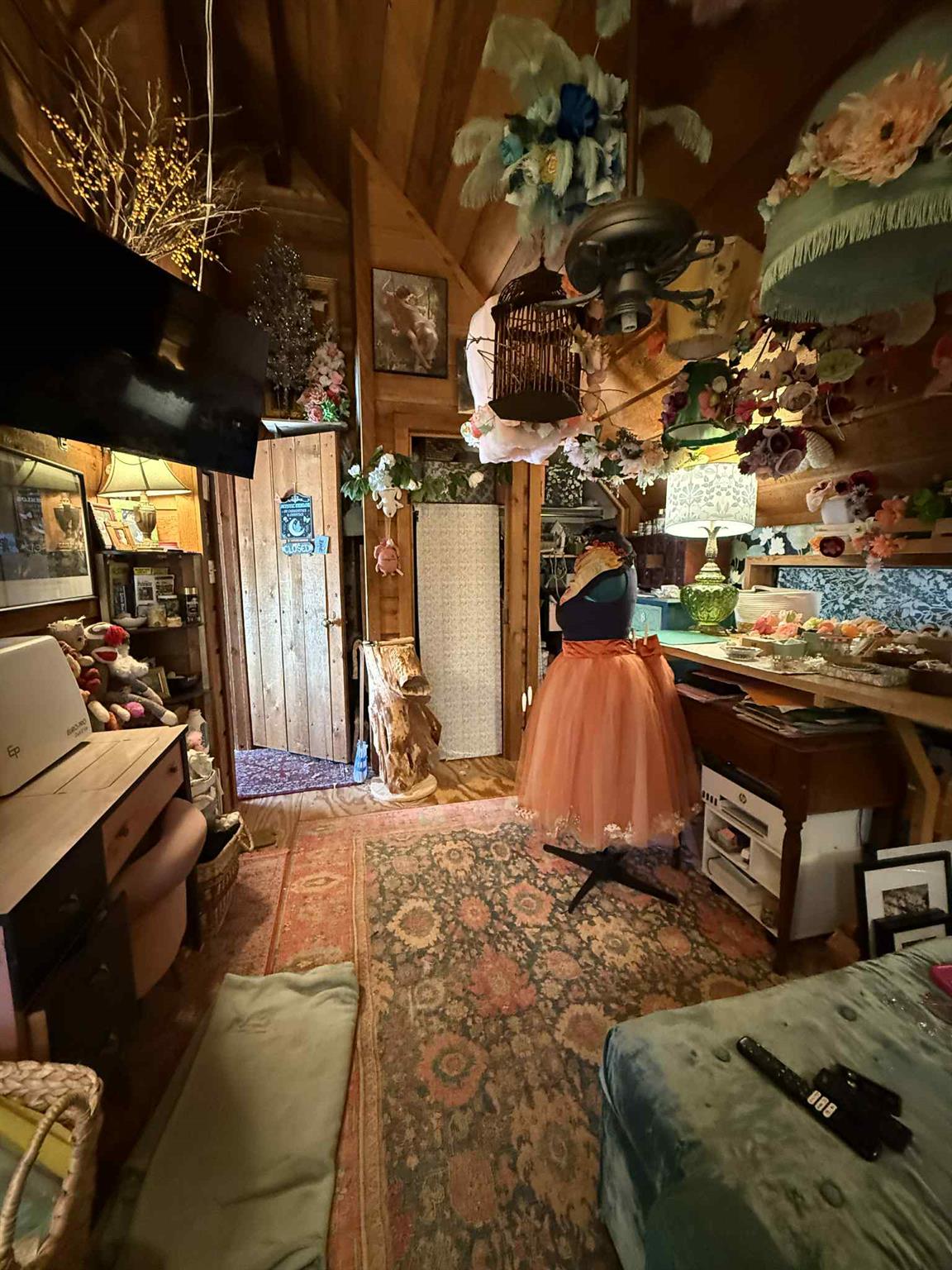 206 Topspin Dr, Spicewood, TX 78669