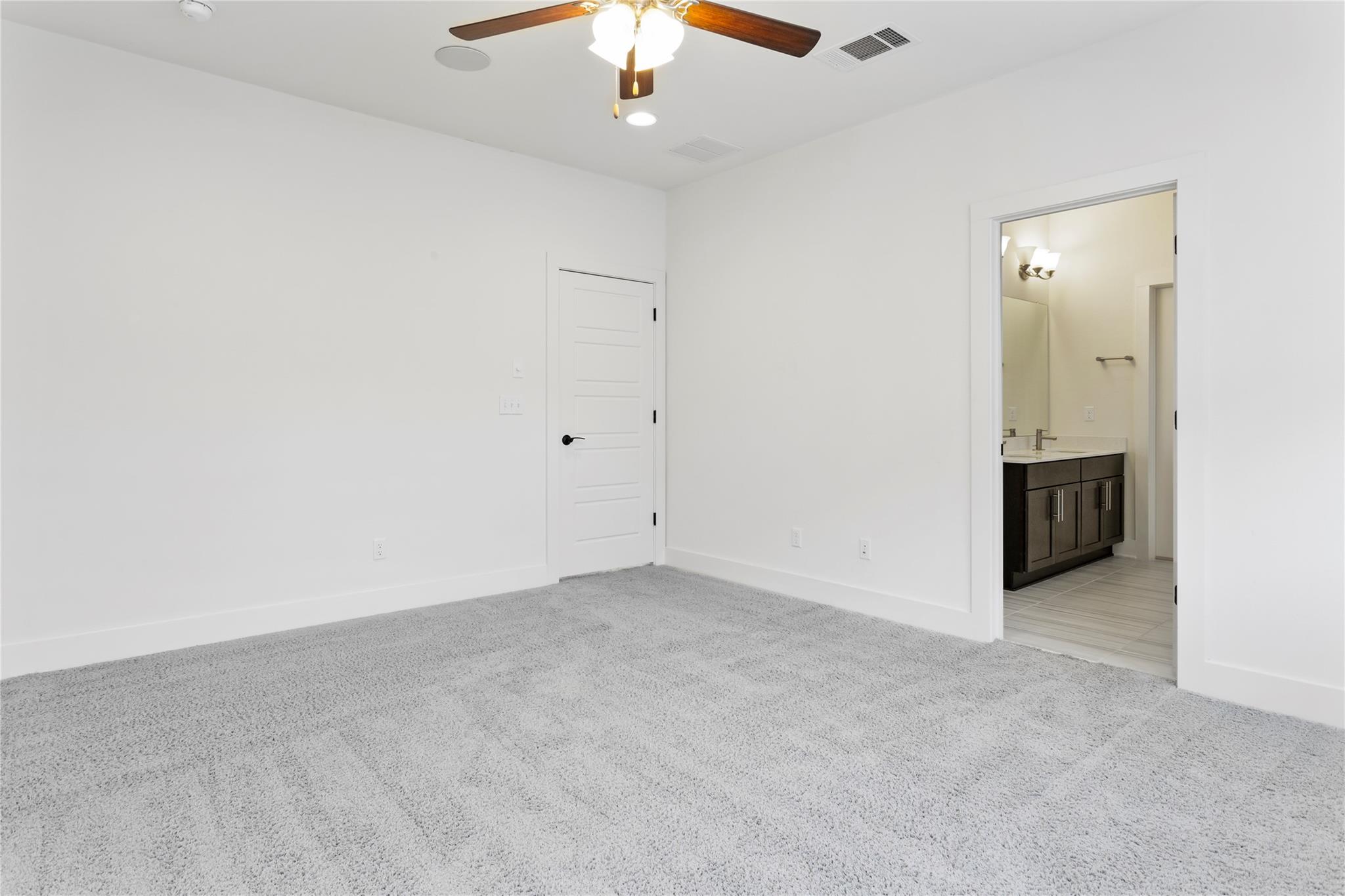 9109 Moonstone Dr, Austin, TX 78729