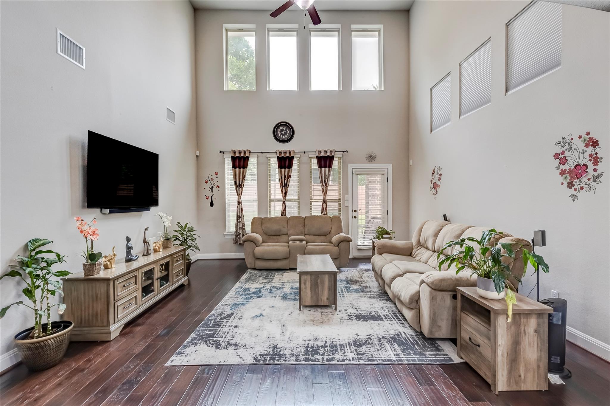 4424 Casa Robles Dr, Leander, TX 78641