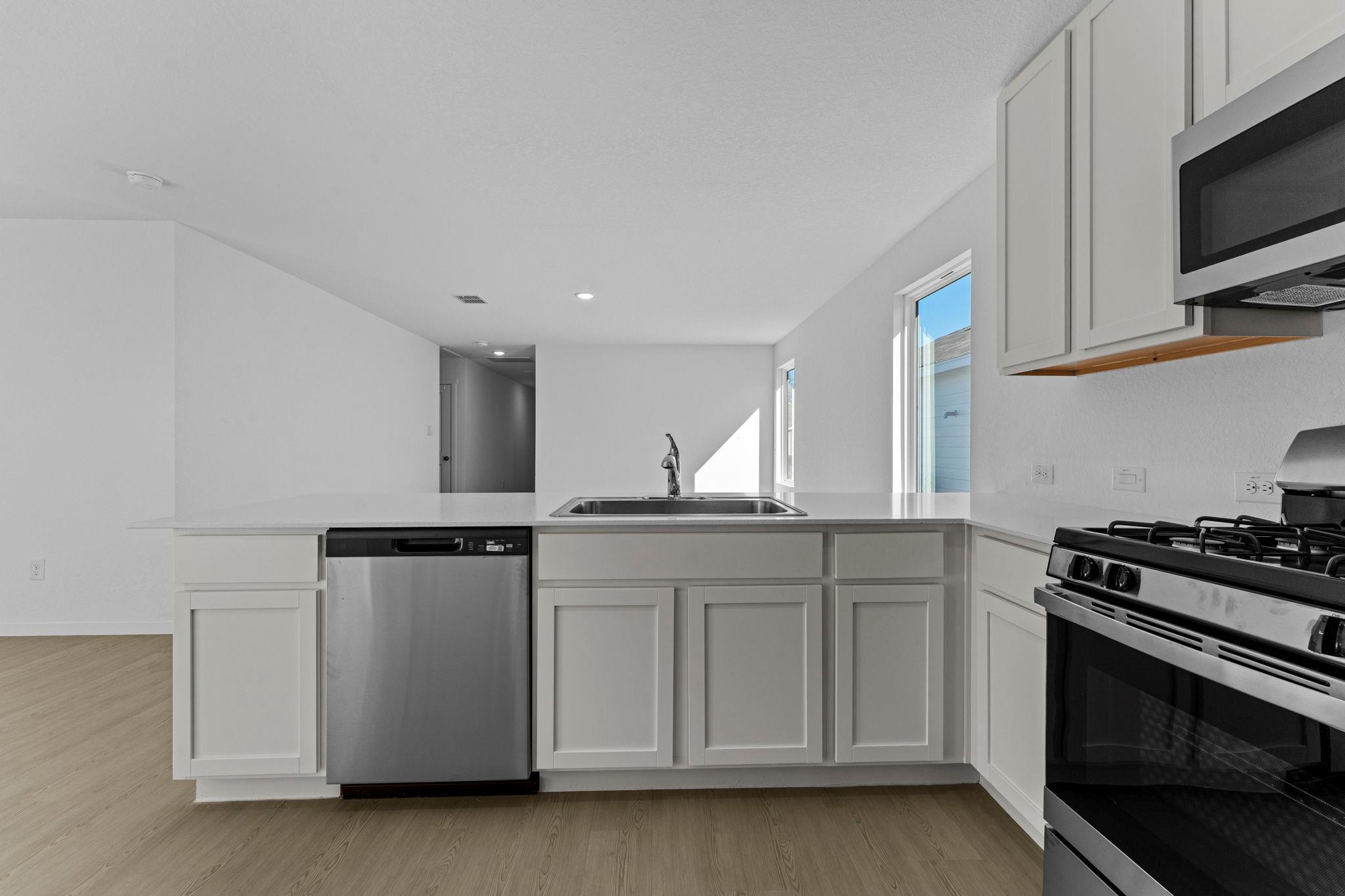 109 Ellendale Pl, Fredericksburg, TX 78624