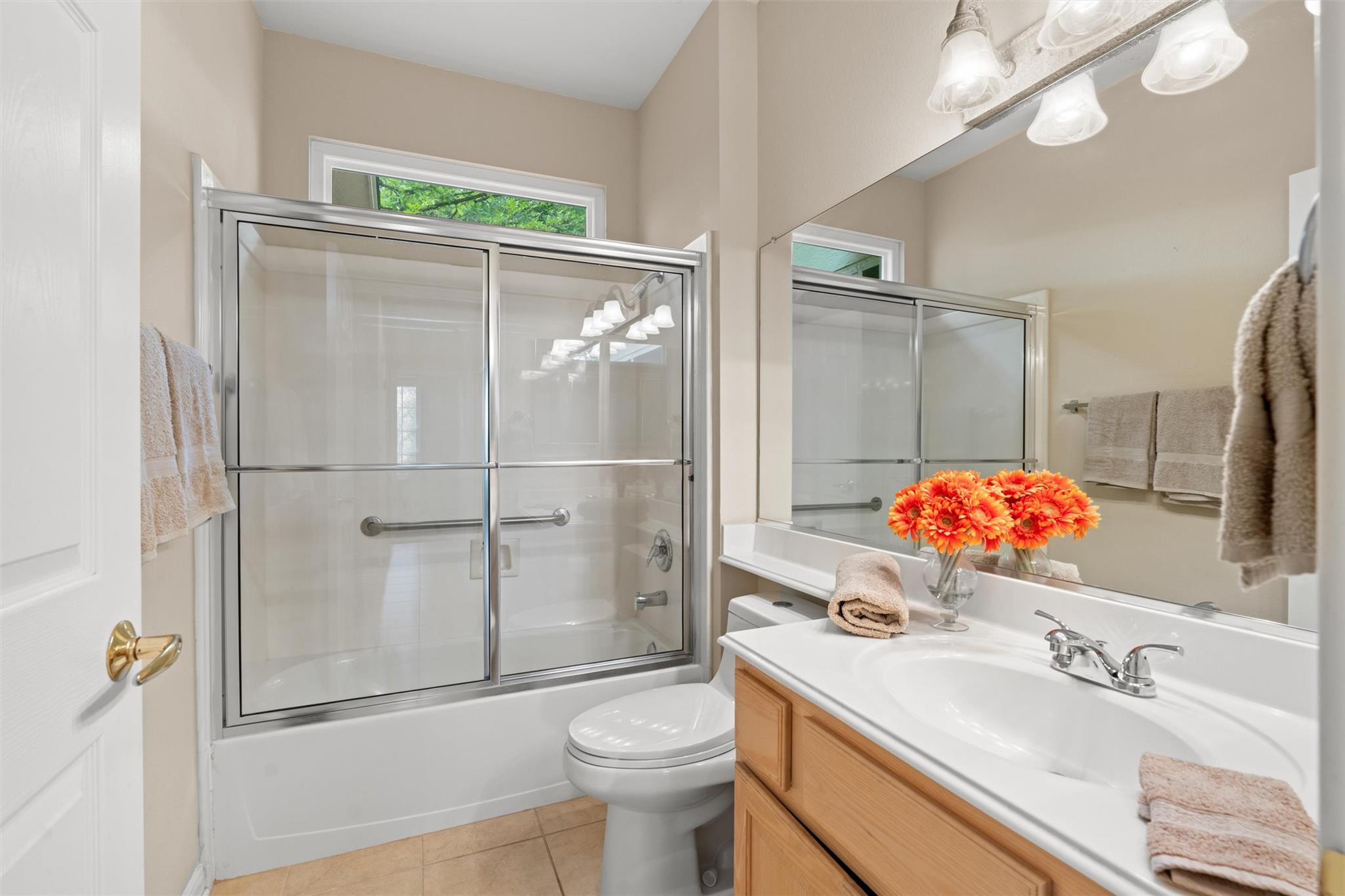 214 Whispering Wind Dr, Georgetown, TX 78633