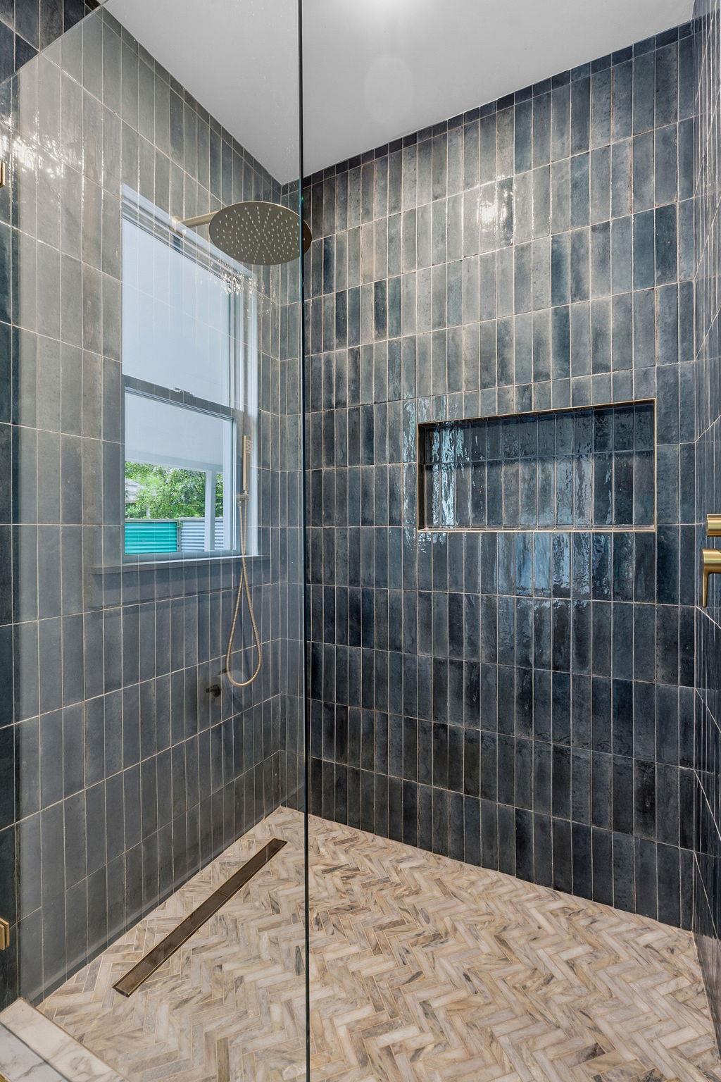 1122 Gunter St, Austin, TX 78702