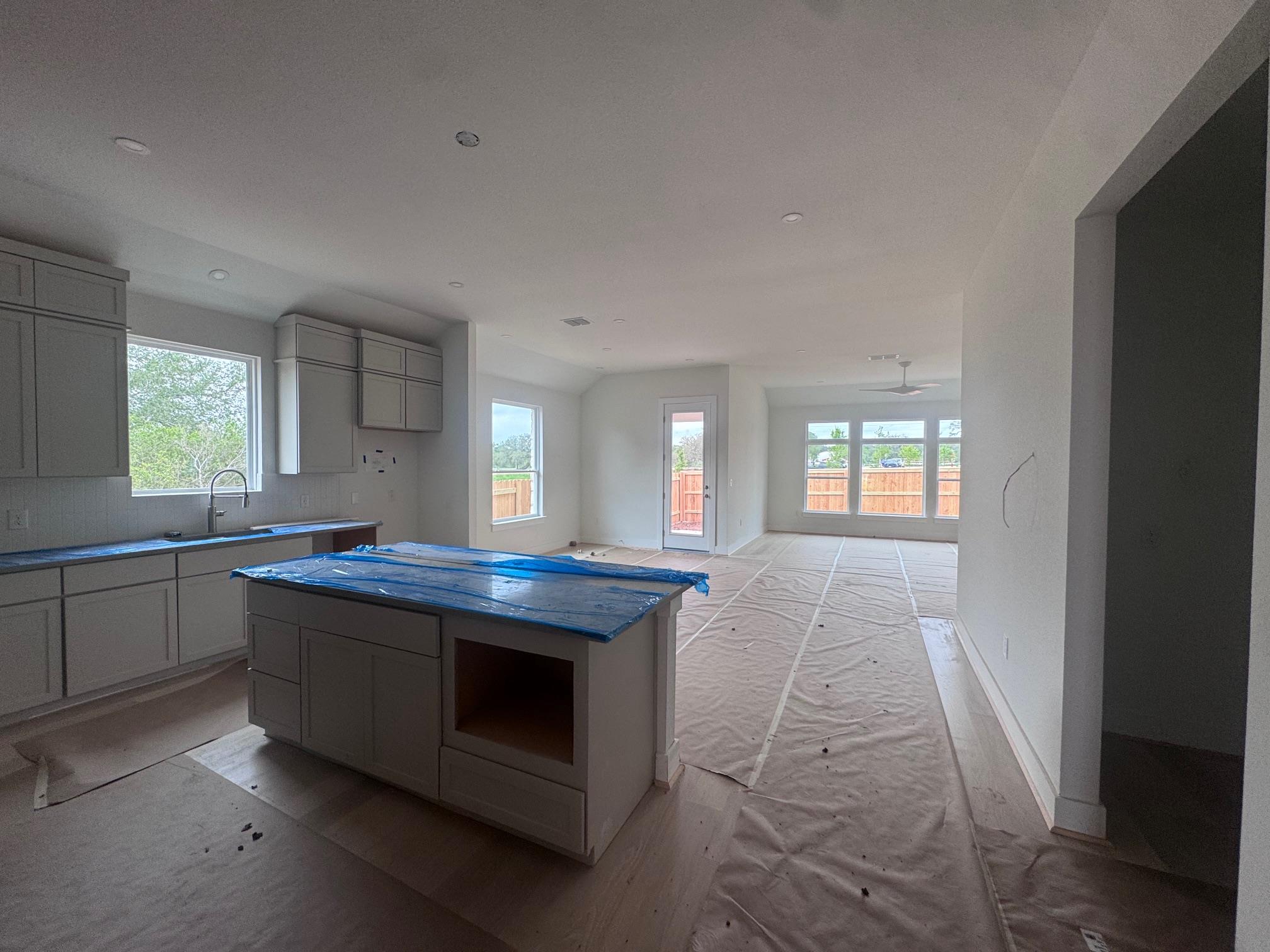 135 Comfort Dr, Buda, TX 78610