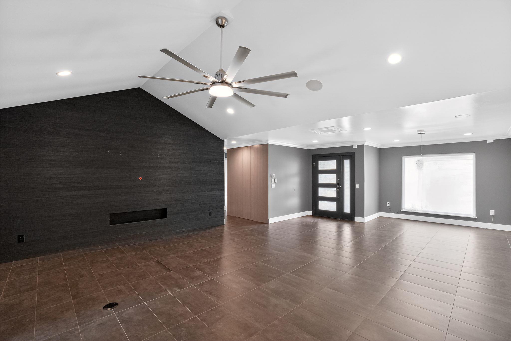 513 Meadowbrook Dr, Georgetown, TX 78628