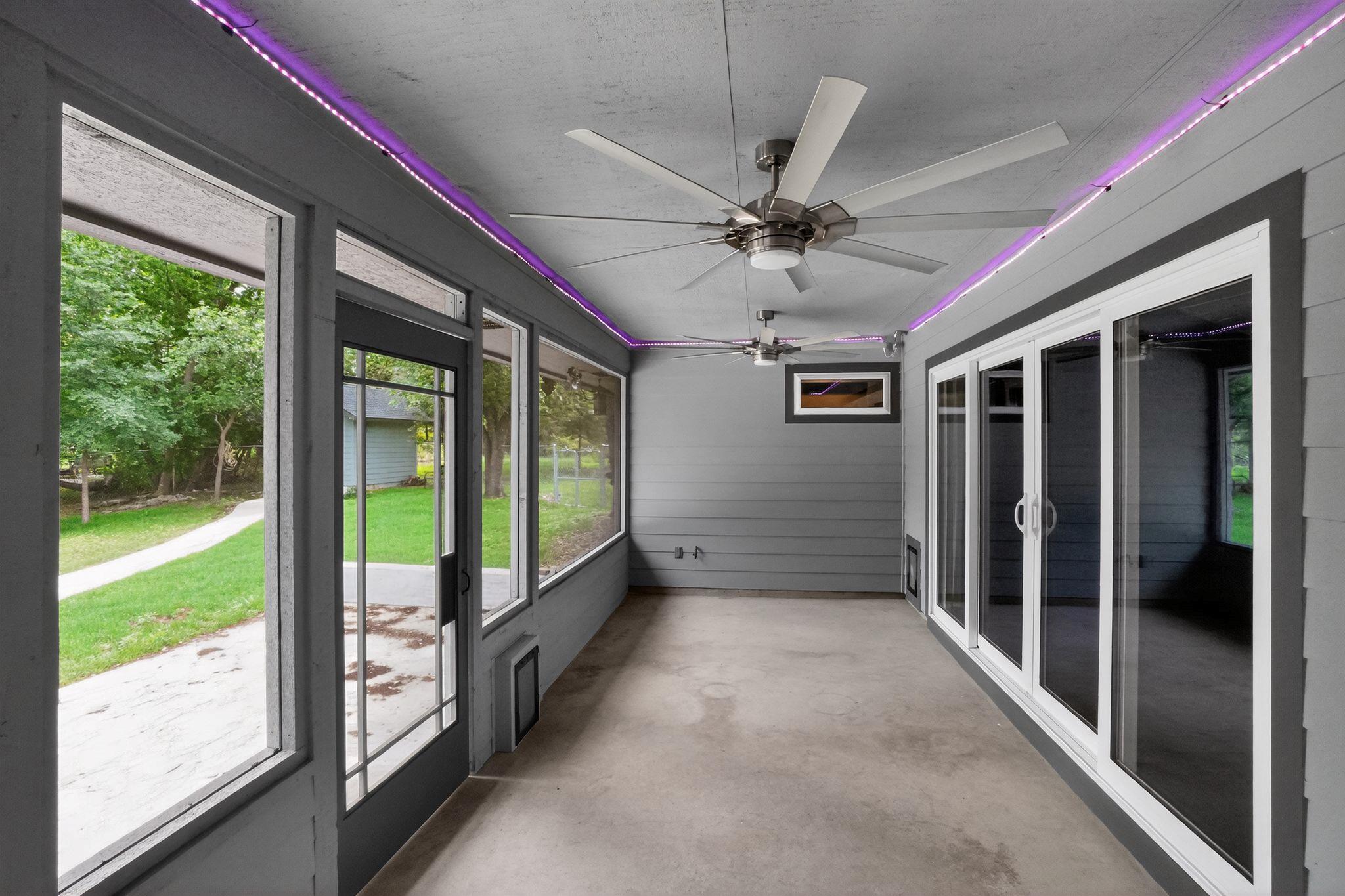 513 Meadowbrook Dr, Georgetown, TX 78628