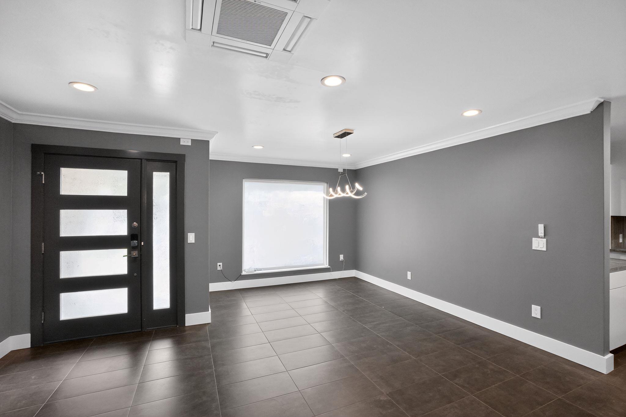 513 Meadowbrook Dr, Georgetown, TX 78628