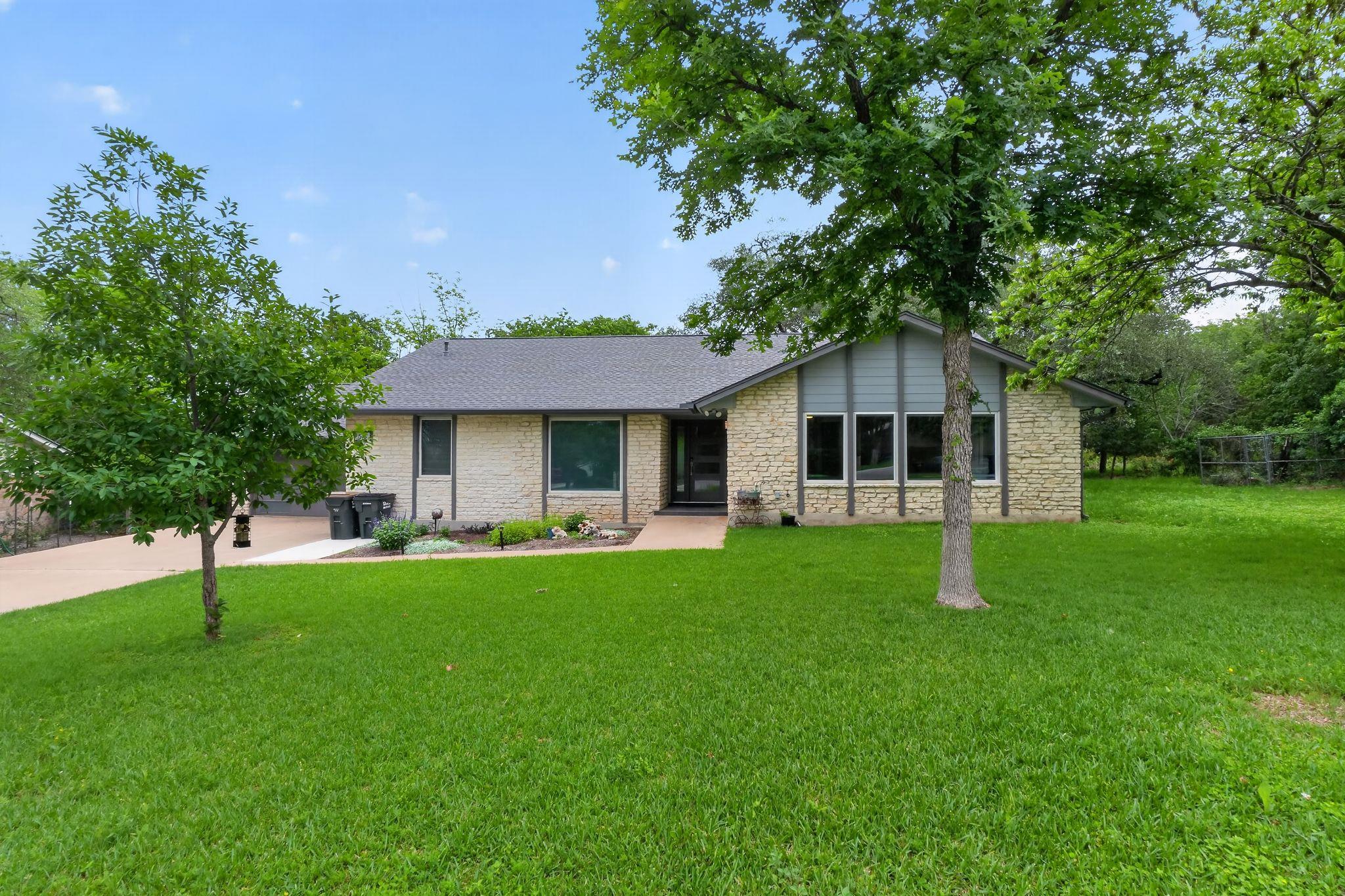 513 Meadowbrook Dr, Georgetown, TX 78628
