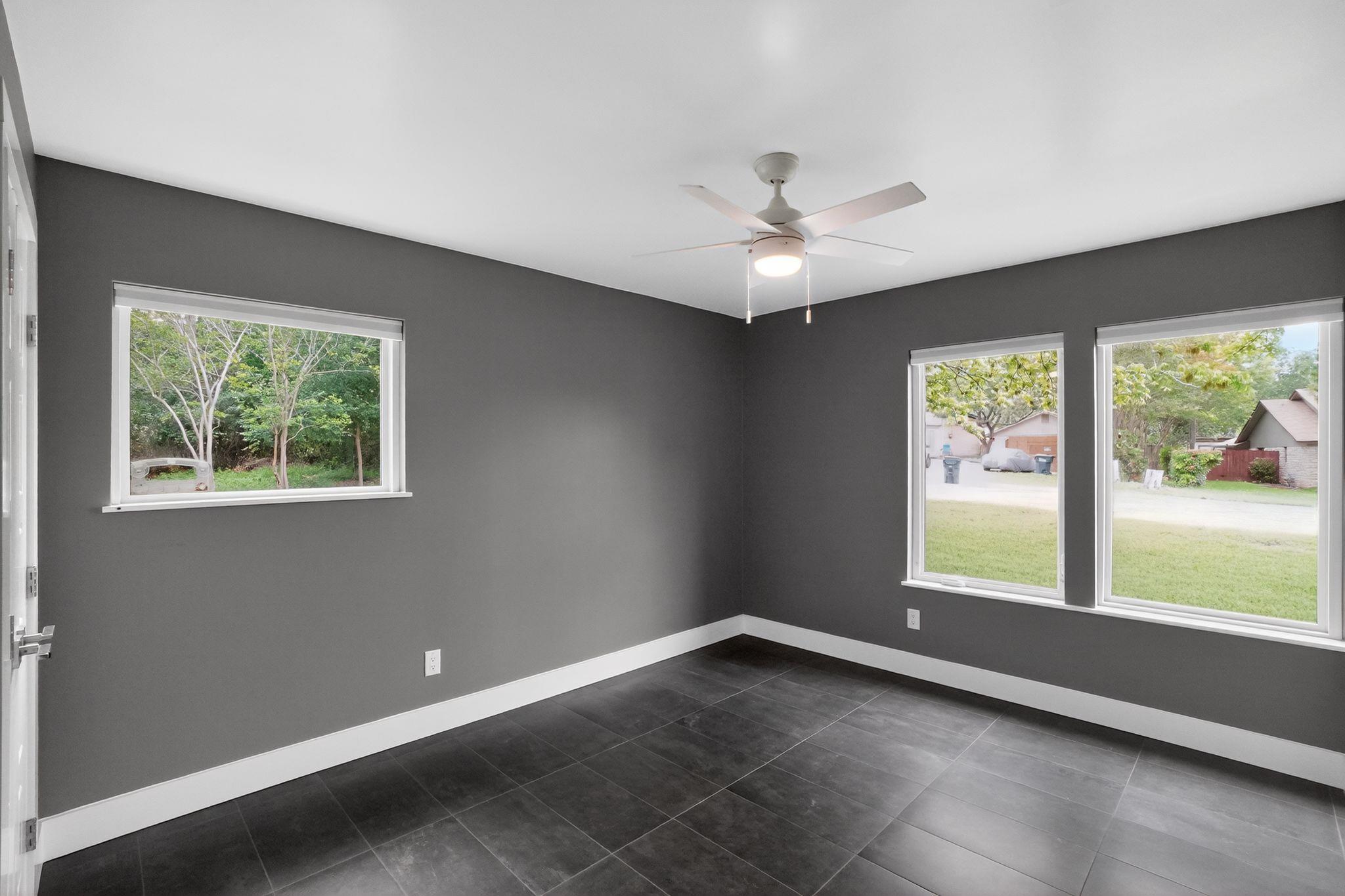 513 Meadowbrook Dr, Georgetown, TX 78628