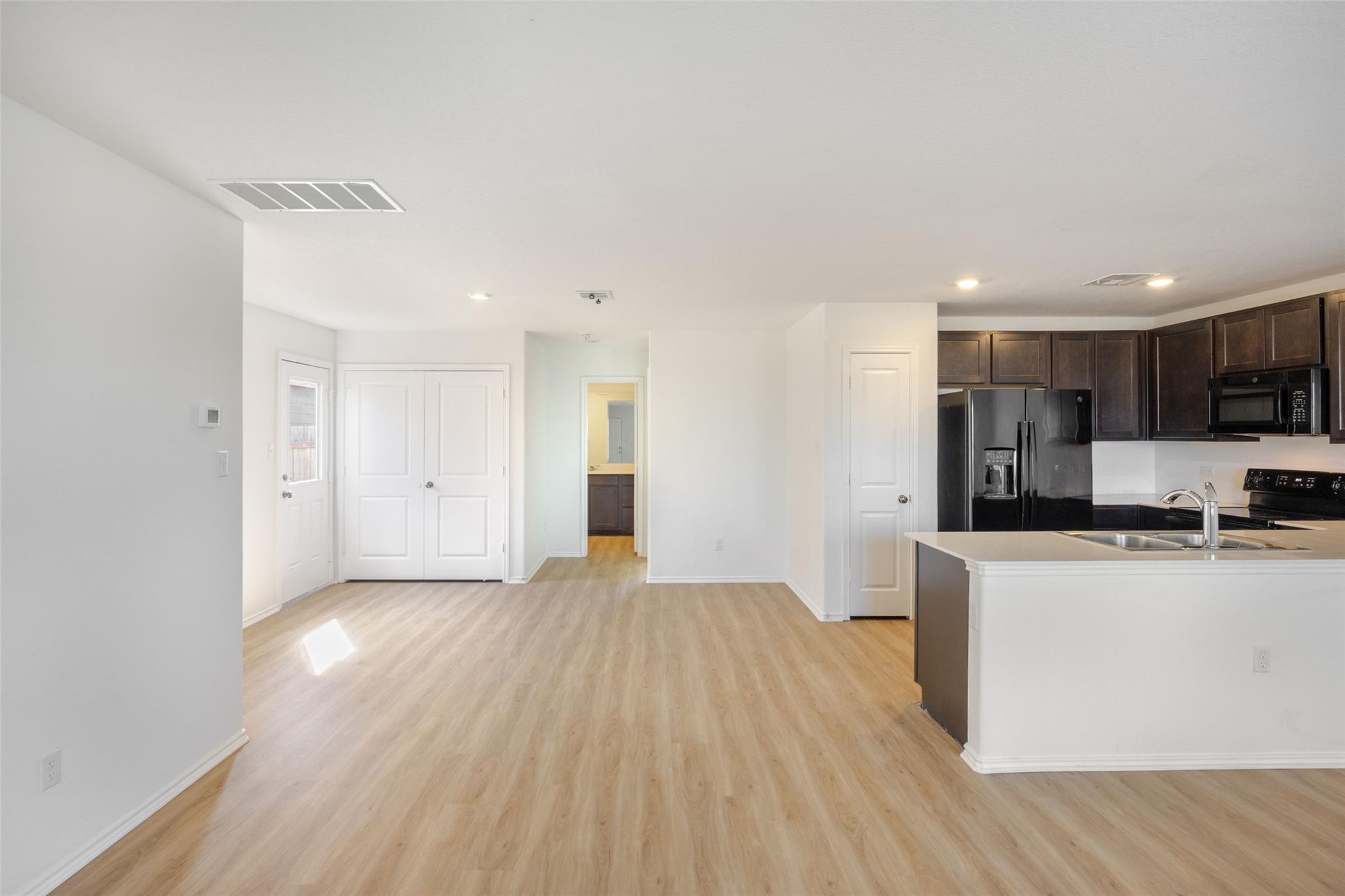 1125 Largemouth Ln, Bastrop, TX 78602