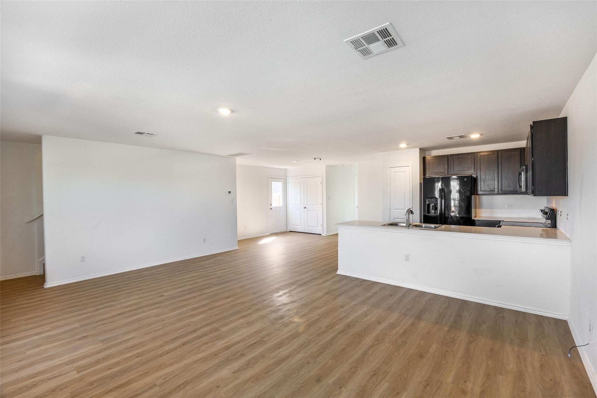 1125 Largemouth Ln, Bastrop, TX 78602