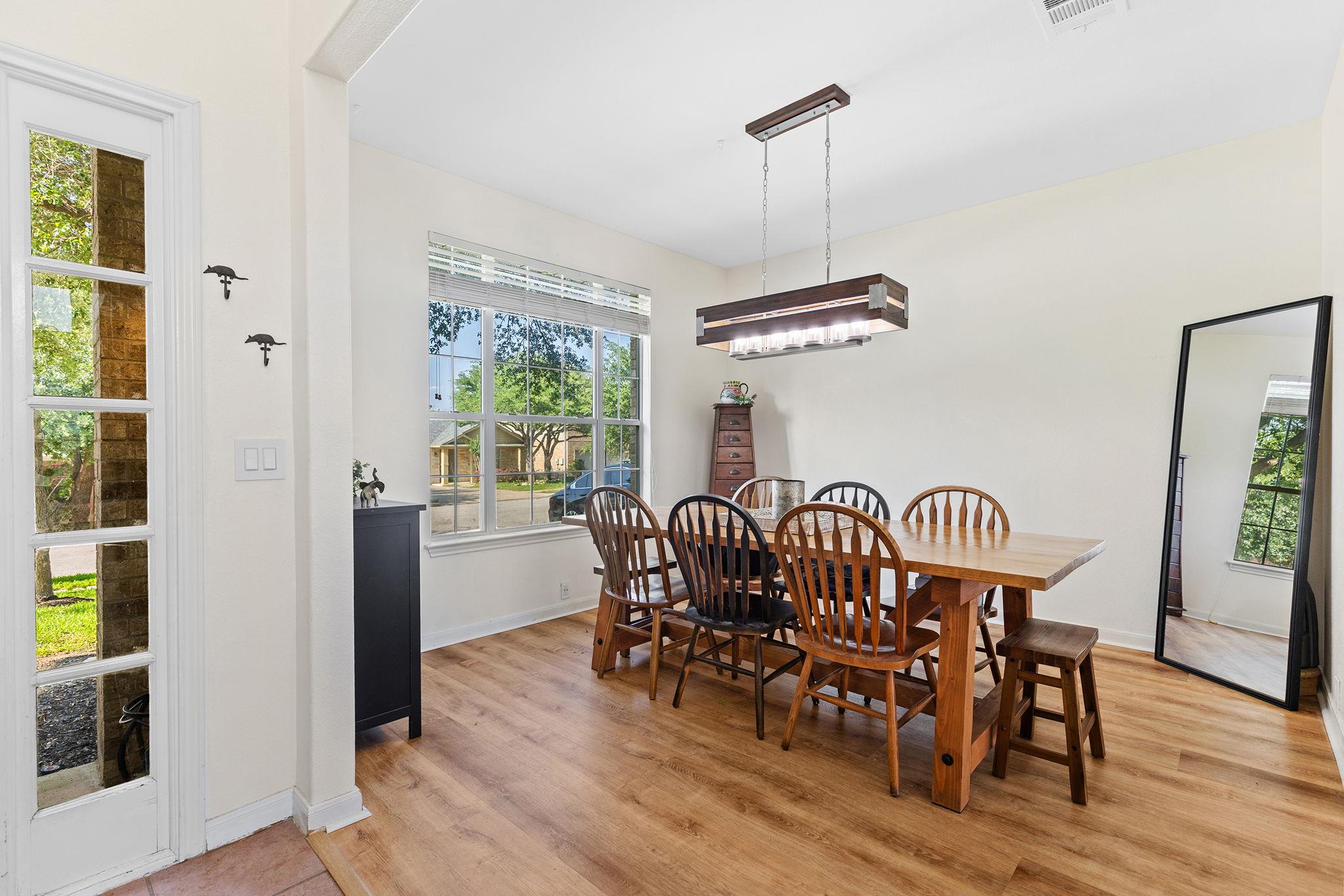 3517 Shiraz Loop, Round Rock, TX 78665