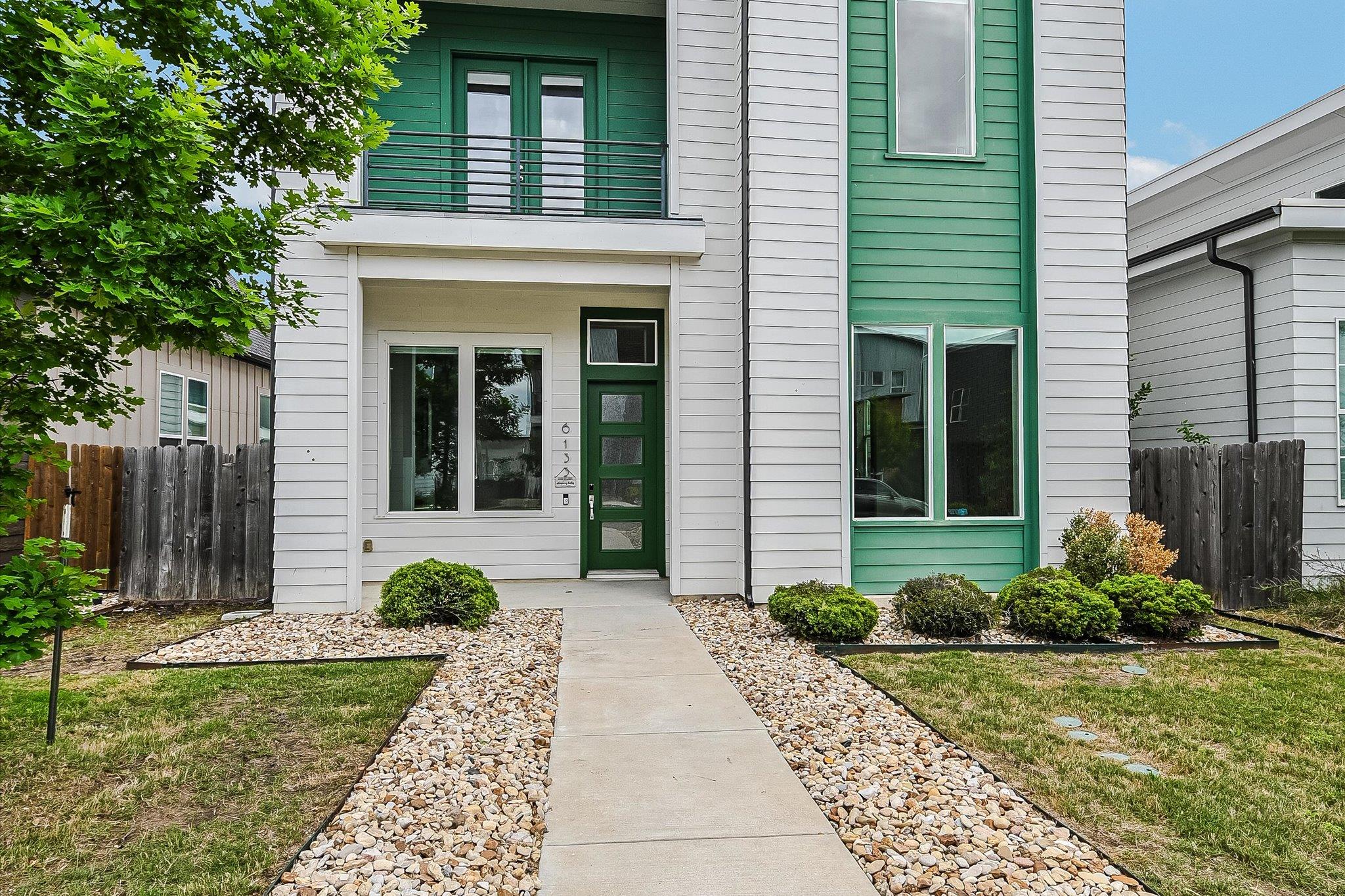 6133 Florencia Ln, Austin, TX 78724